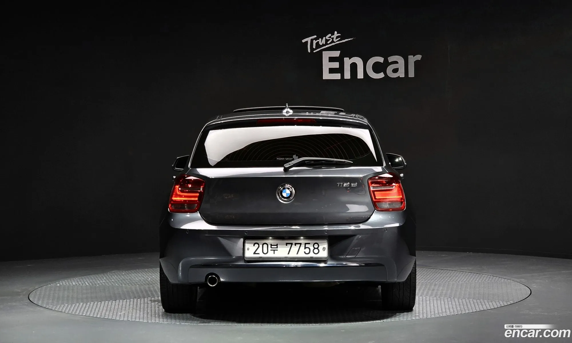 BMW 1 Series F20 118D Sports 5-Door - фотография 2399749