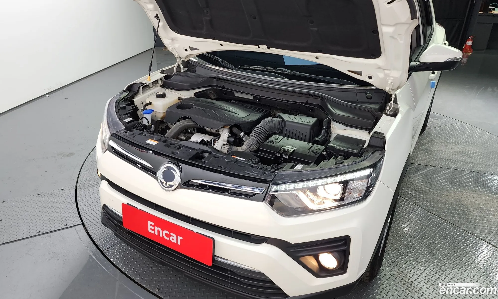 Kg Mobility Ssangyong Very New Tivoli Gasoline 15 2Wd V3 - фотография 4949852