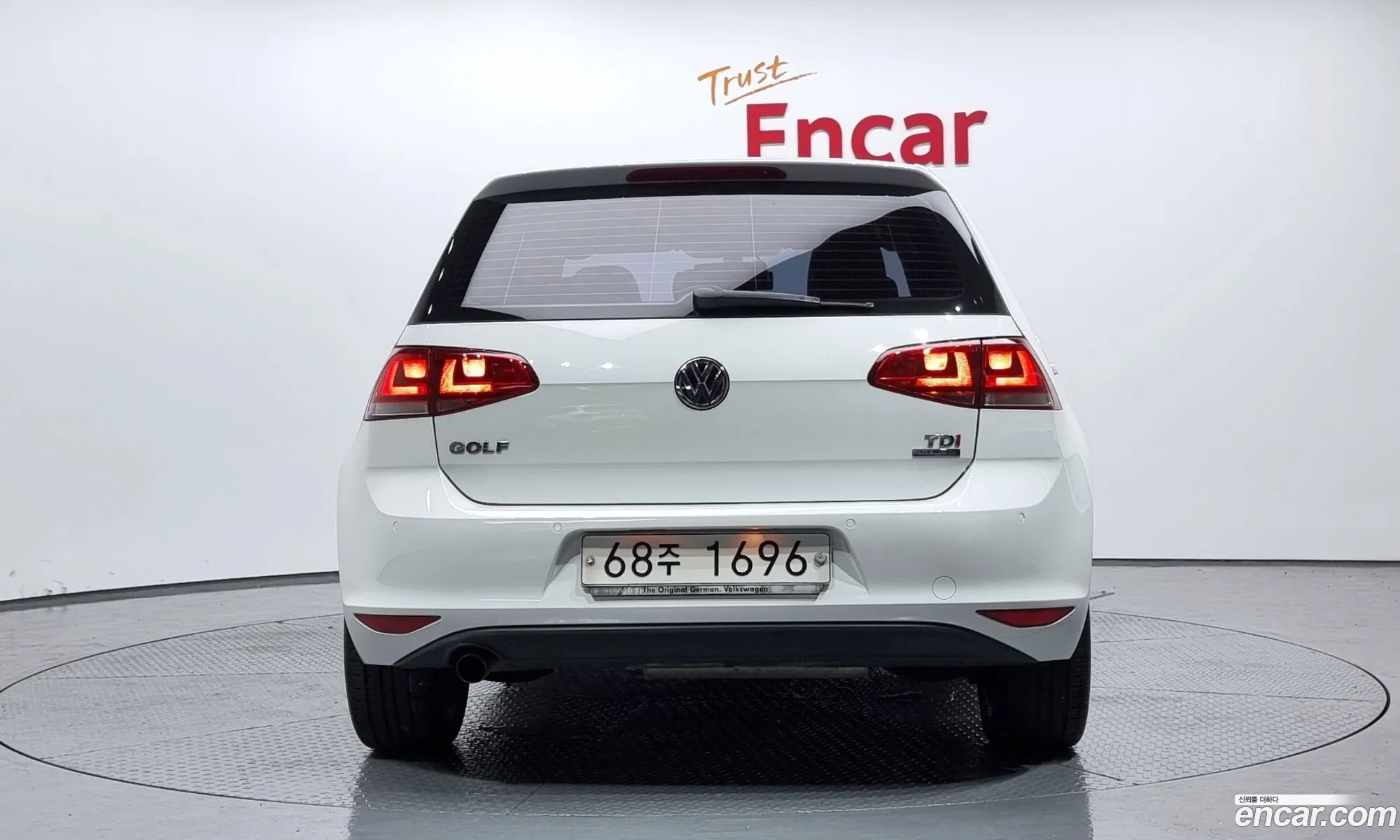 Volkswagen Golf 7Th Generation 16 Tdi - фотография 12826193