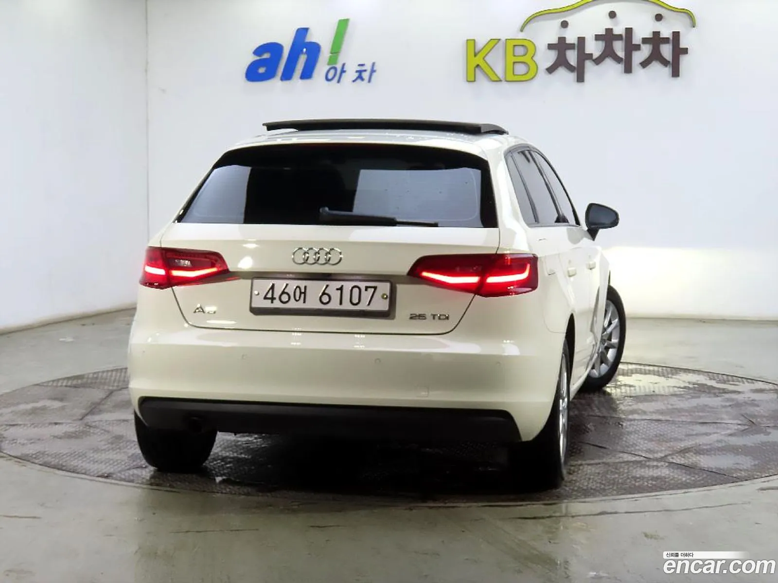 Audi New A3 25 Tdi Dynamic Sportback 8V - фотография 1607458