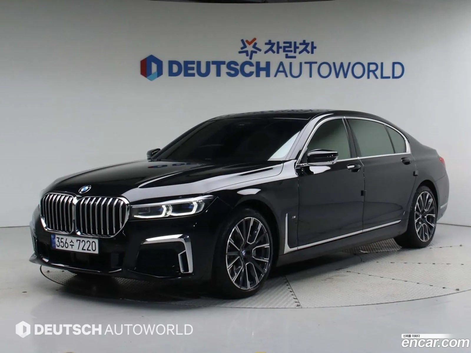 BMW 7 Series G11 740Li xDrive M Sports - фотография 2988652