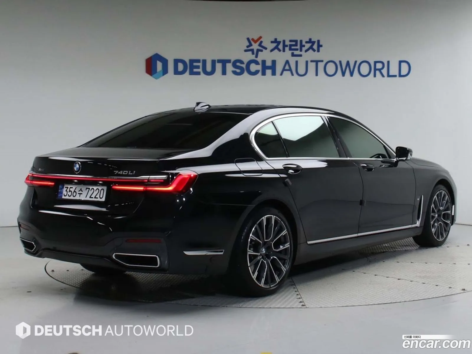 BMW 7 Series G11 740Li xDrive M Sports - фотография 2988653