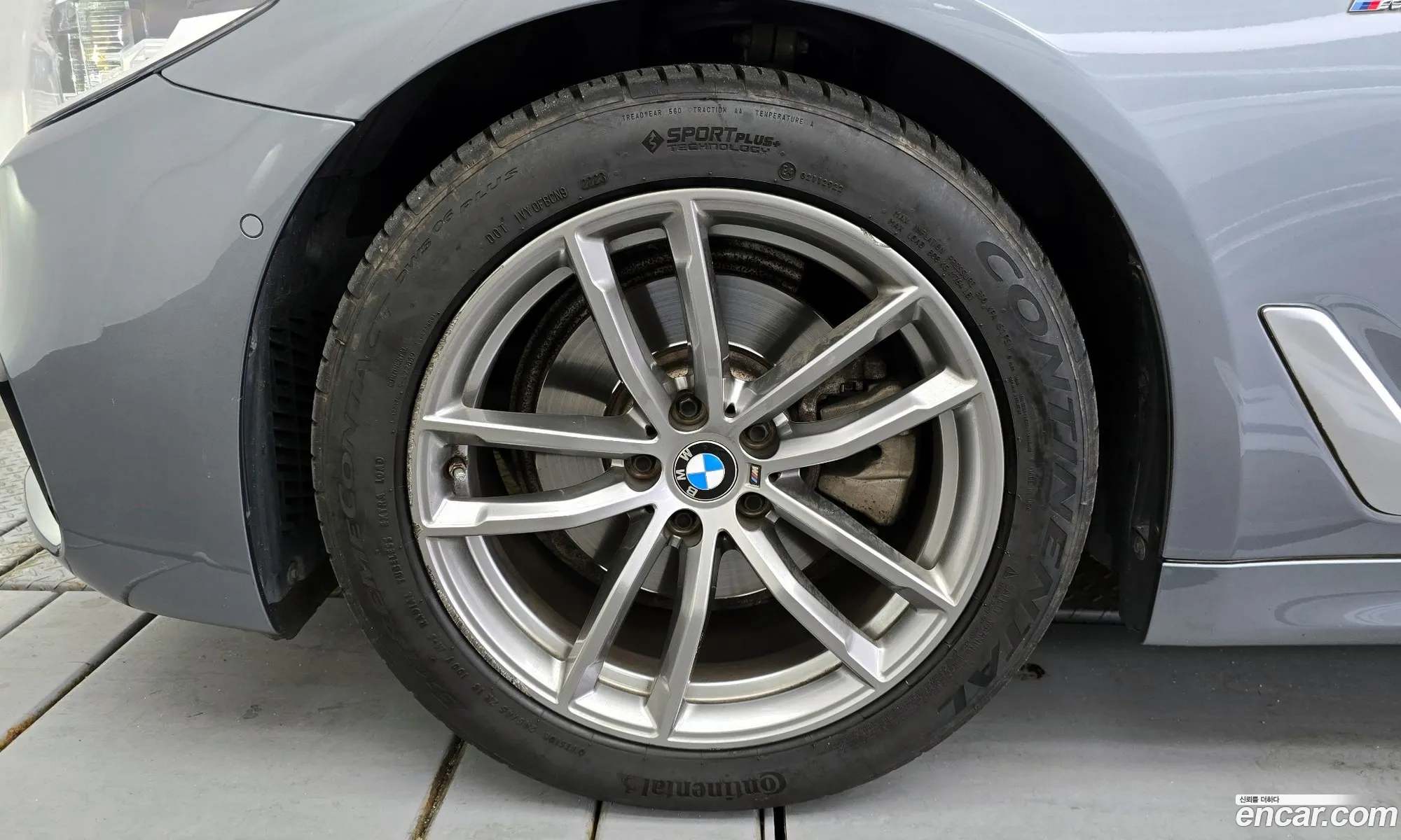 BMW 5 Series G30 520D M Sports Plus - фотография 2739089
