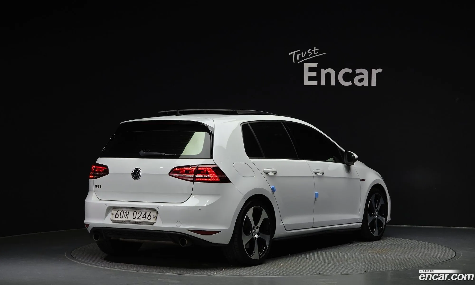 Volkswagen Golf 7Th Generation 20 Gti - фотография 12816139