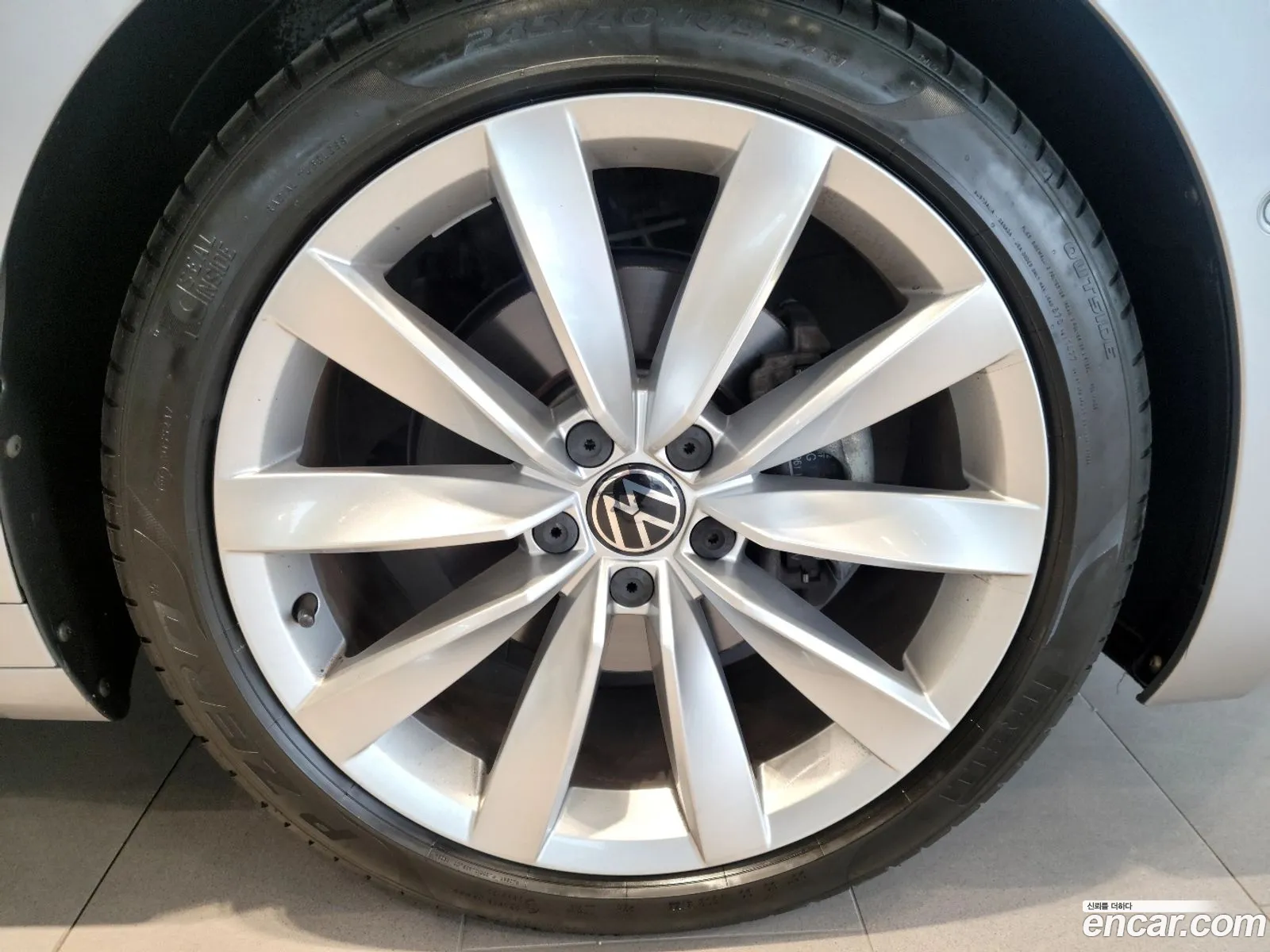 Volkswagen Arteon 20 Tdi Prestige - фотография 12816130