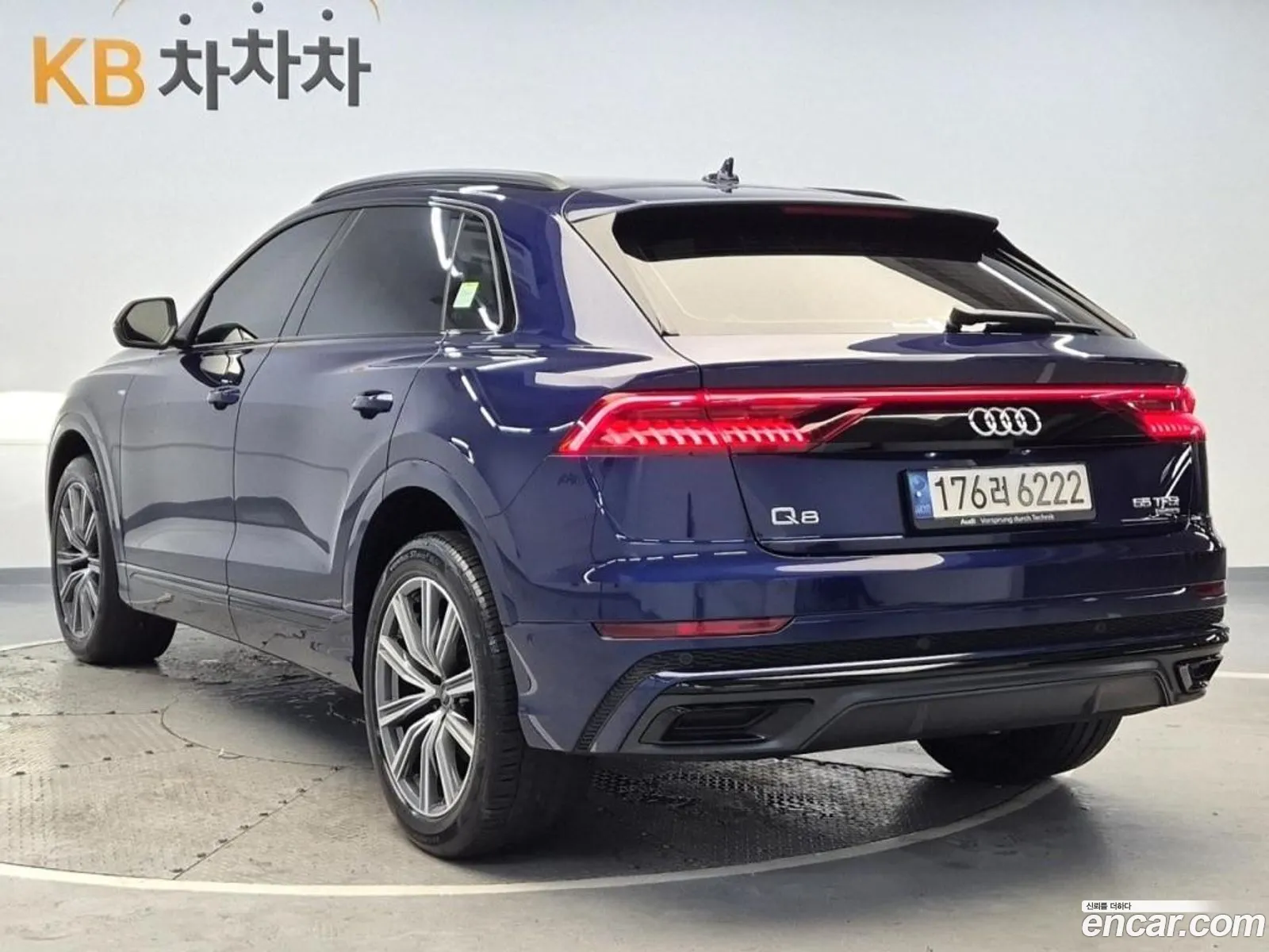 Audi Q8 4M 55 Tfsi Quattro Premium - фотография 1590610