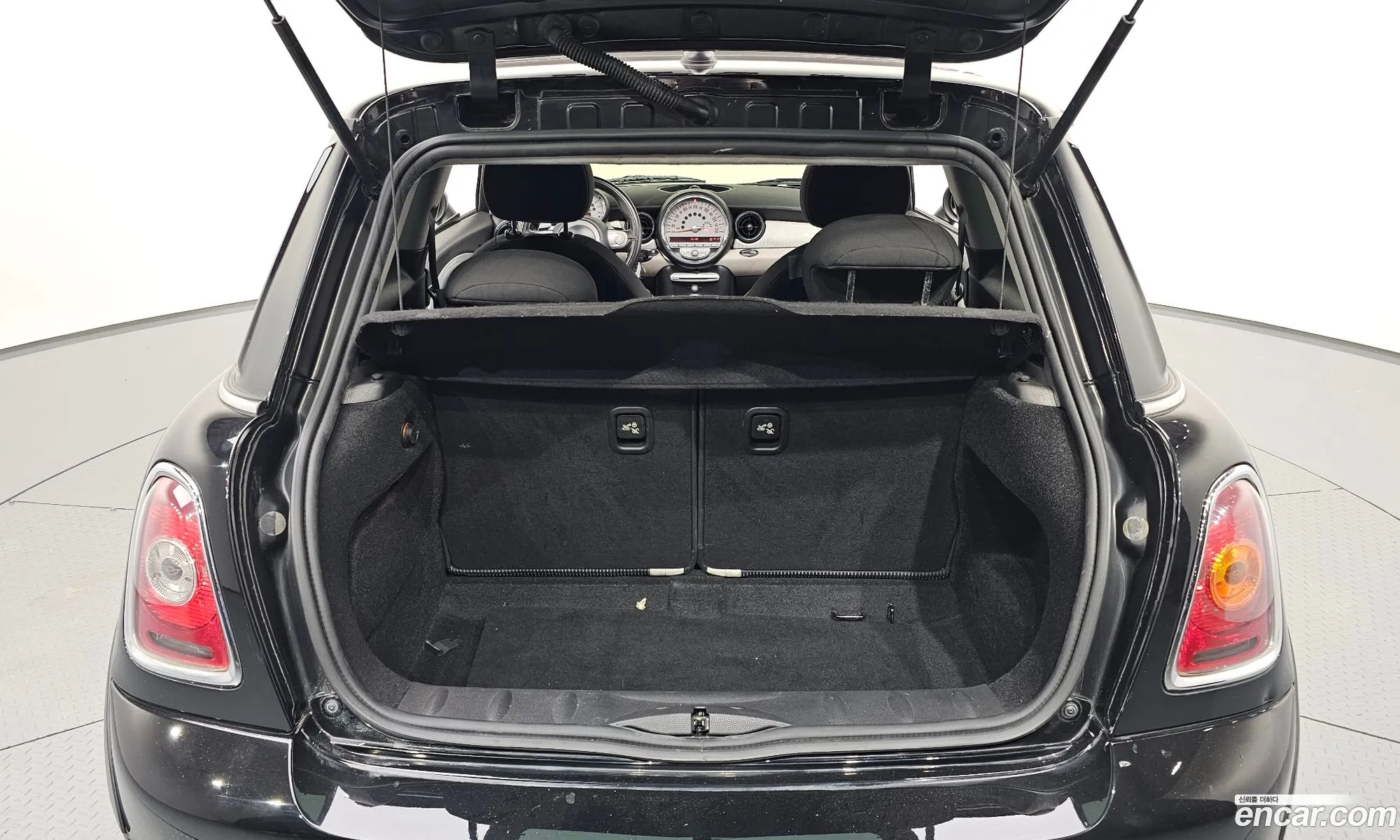 Korex Auto Trade - фотография 9190698