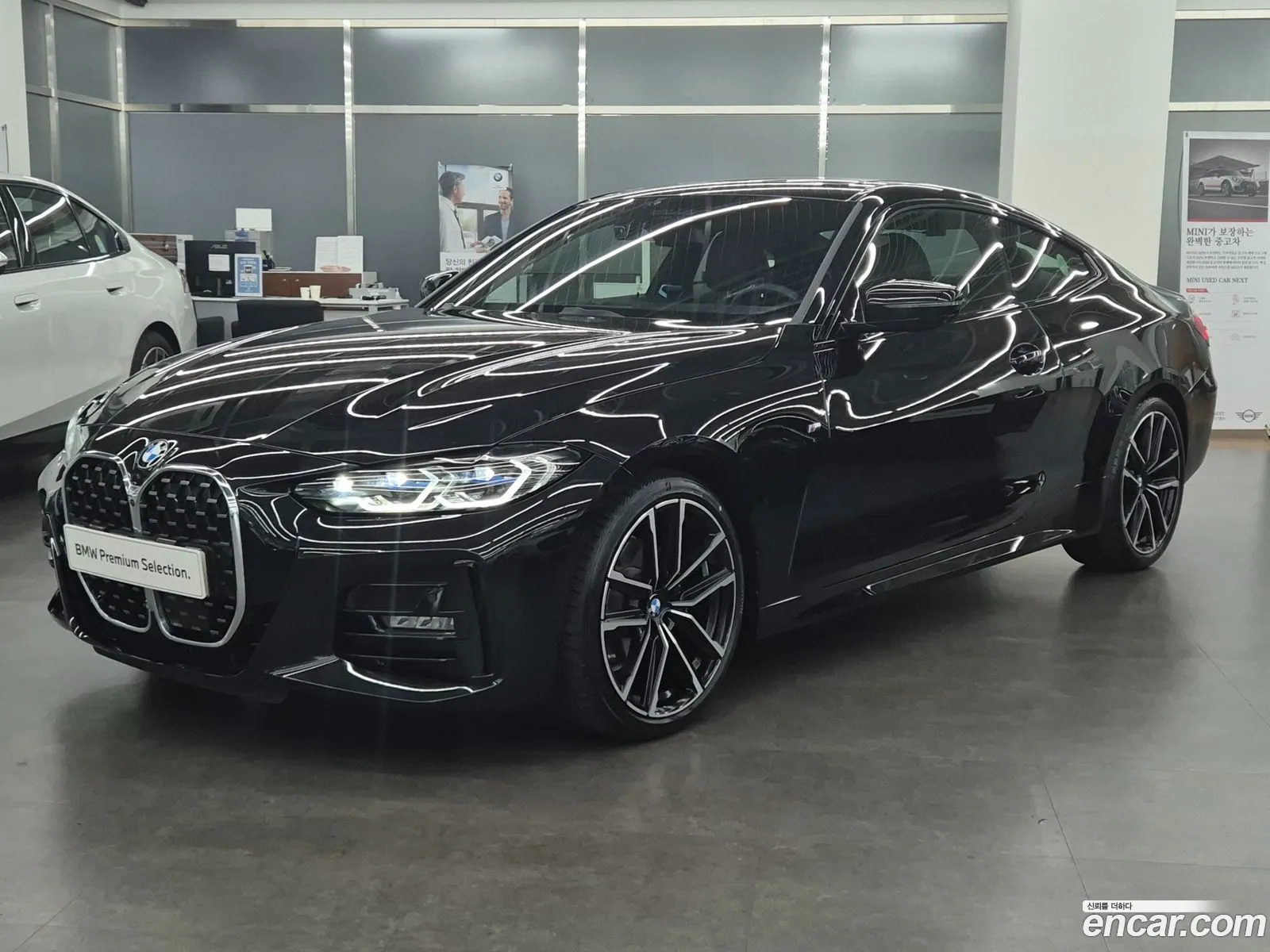 BMW 4 Series G22 420I M Sports Coupe - фотография 2703475