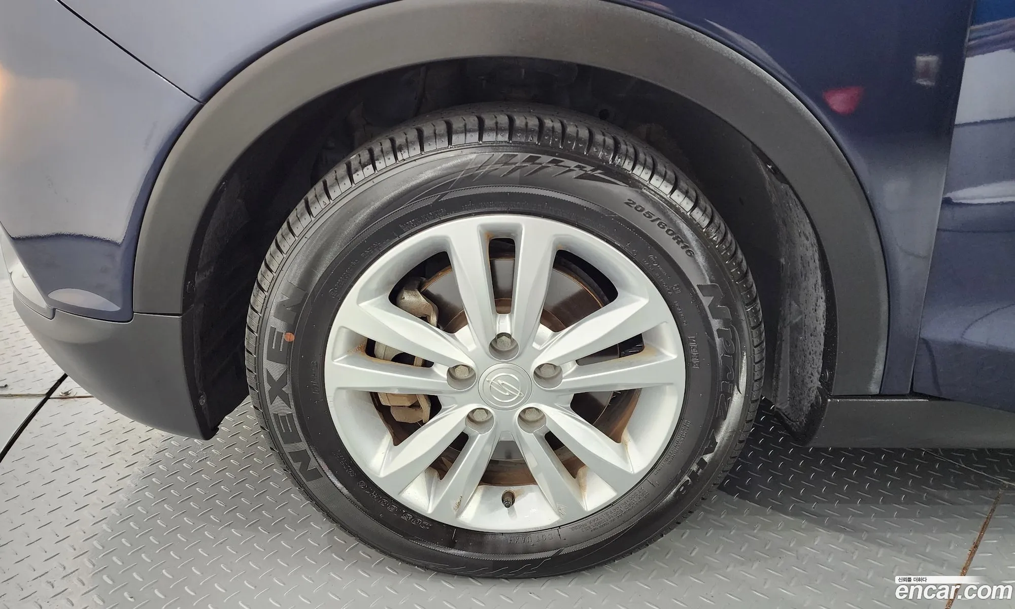 Kg Mobility Ssangyong Tivoli Vx 2Wd - фотография 4892480