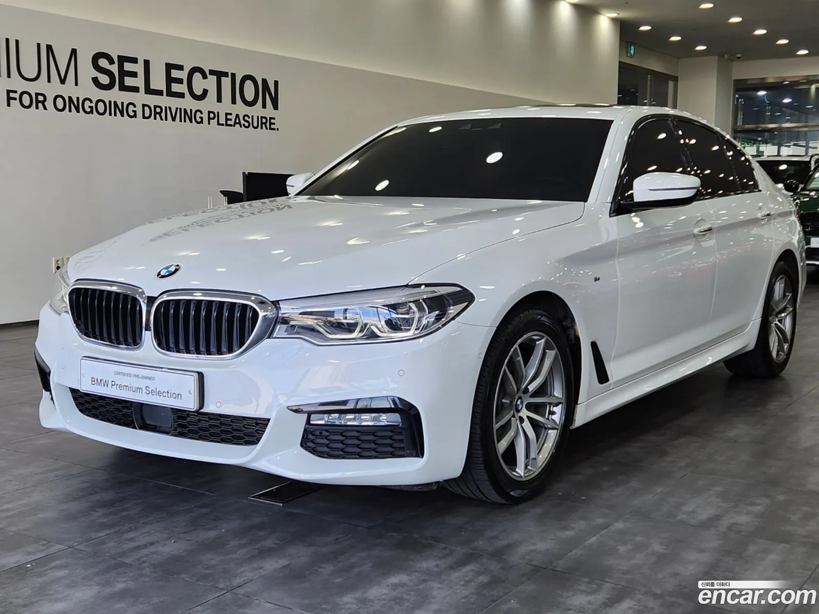 BMW 5 Series G30 520D M Sports - фотография 84163