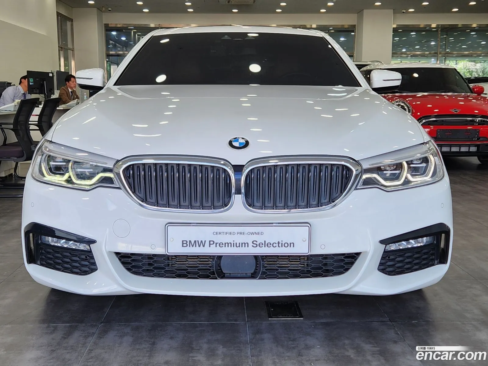 BMW 5 Series G30 520D M Sports - фотография 84164