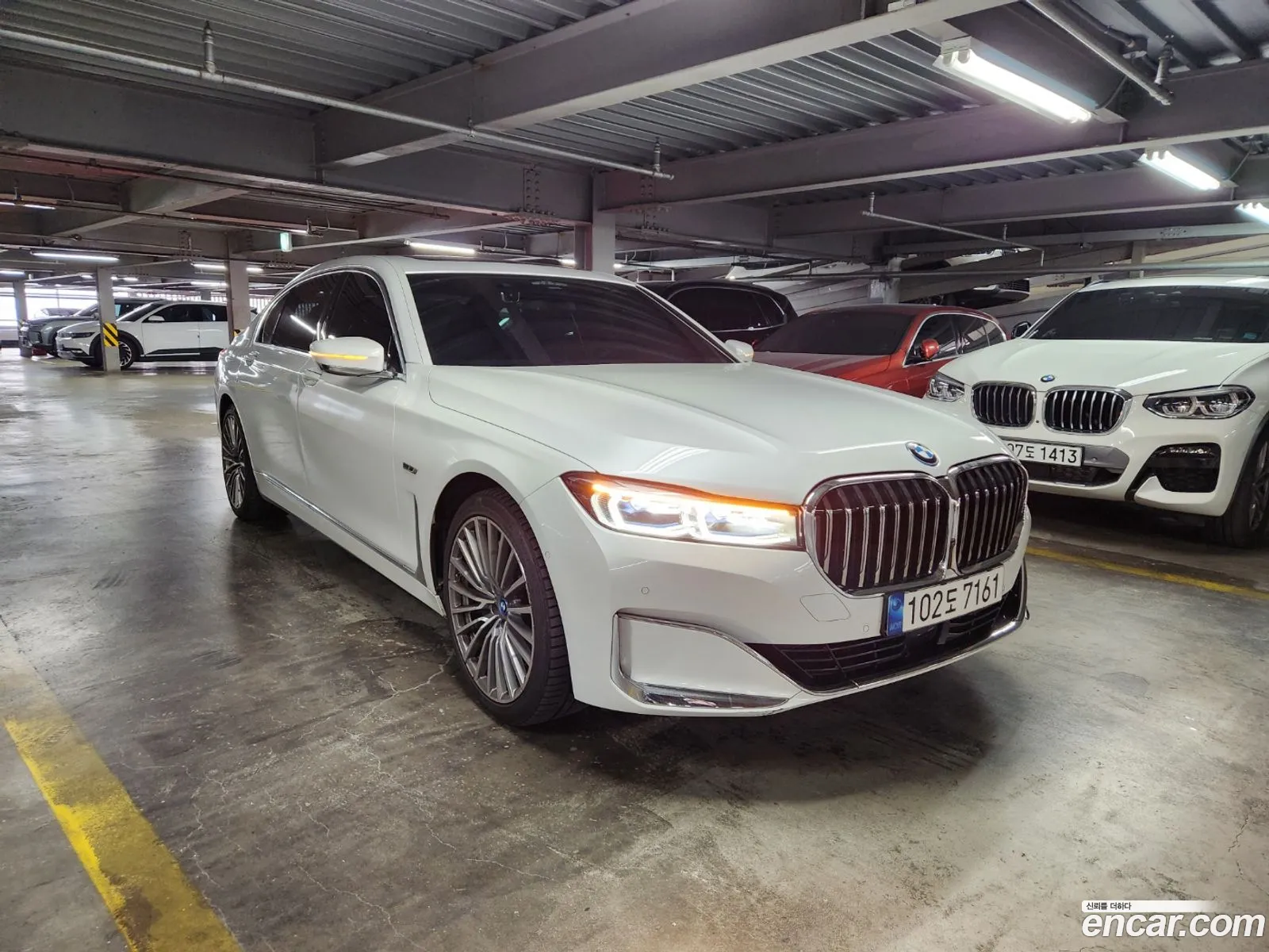 BMW 7 Series G11 745Le Iperformance Design Pure Excellence - фотография 2692721
