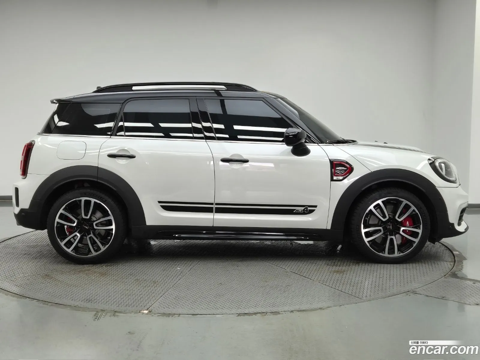 Mini Cooper S Countryman Jcw 2Nd Generation - фотография 969227