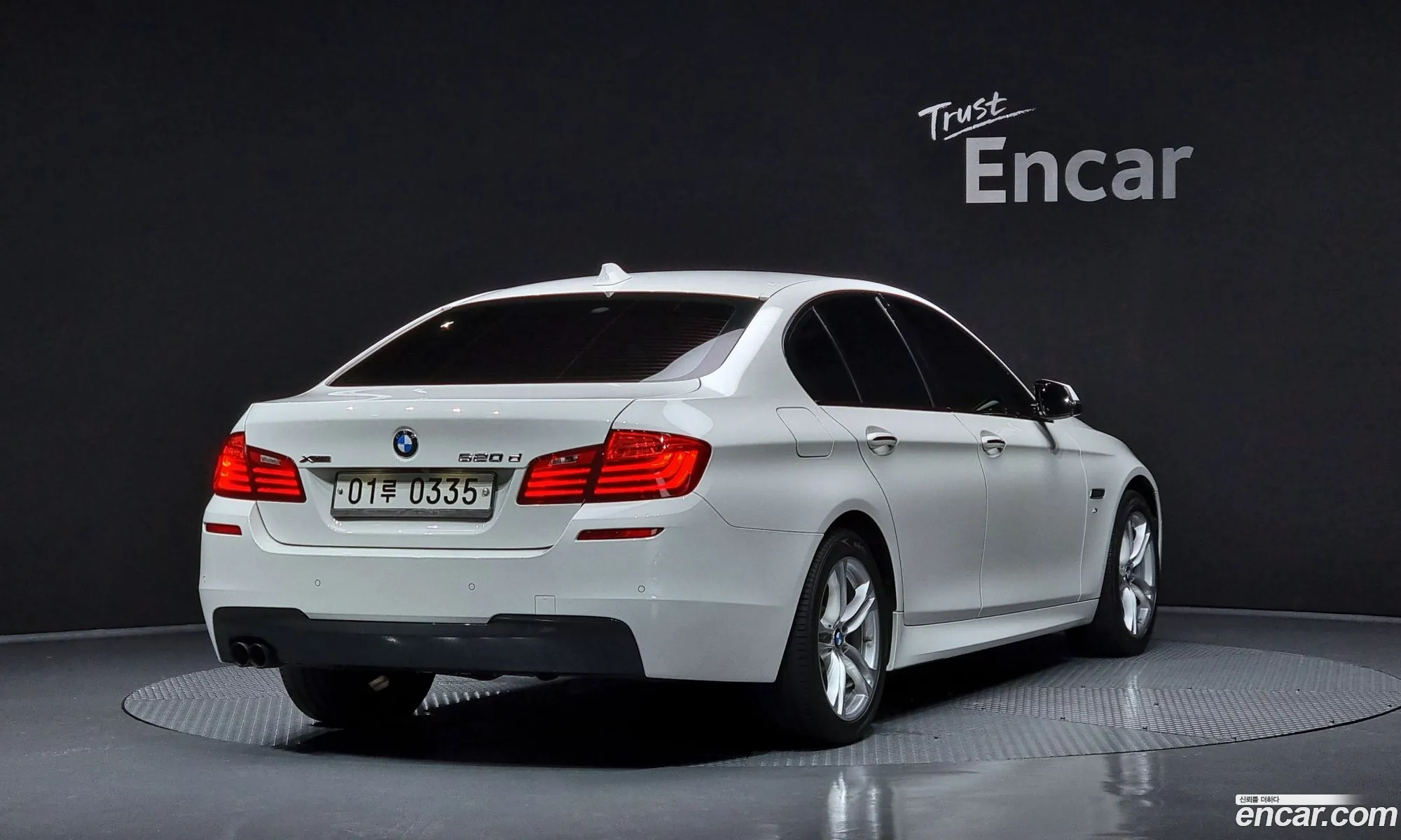 BMW 5 Series F10 520D xDrive M Aerodynamics - фотография 88166