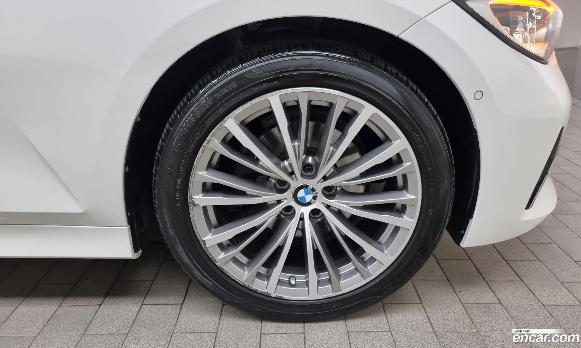 BMW 3 Series G20 320D Luxury - фотография 2708607