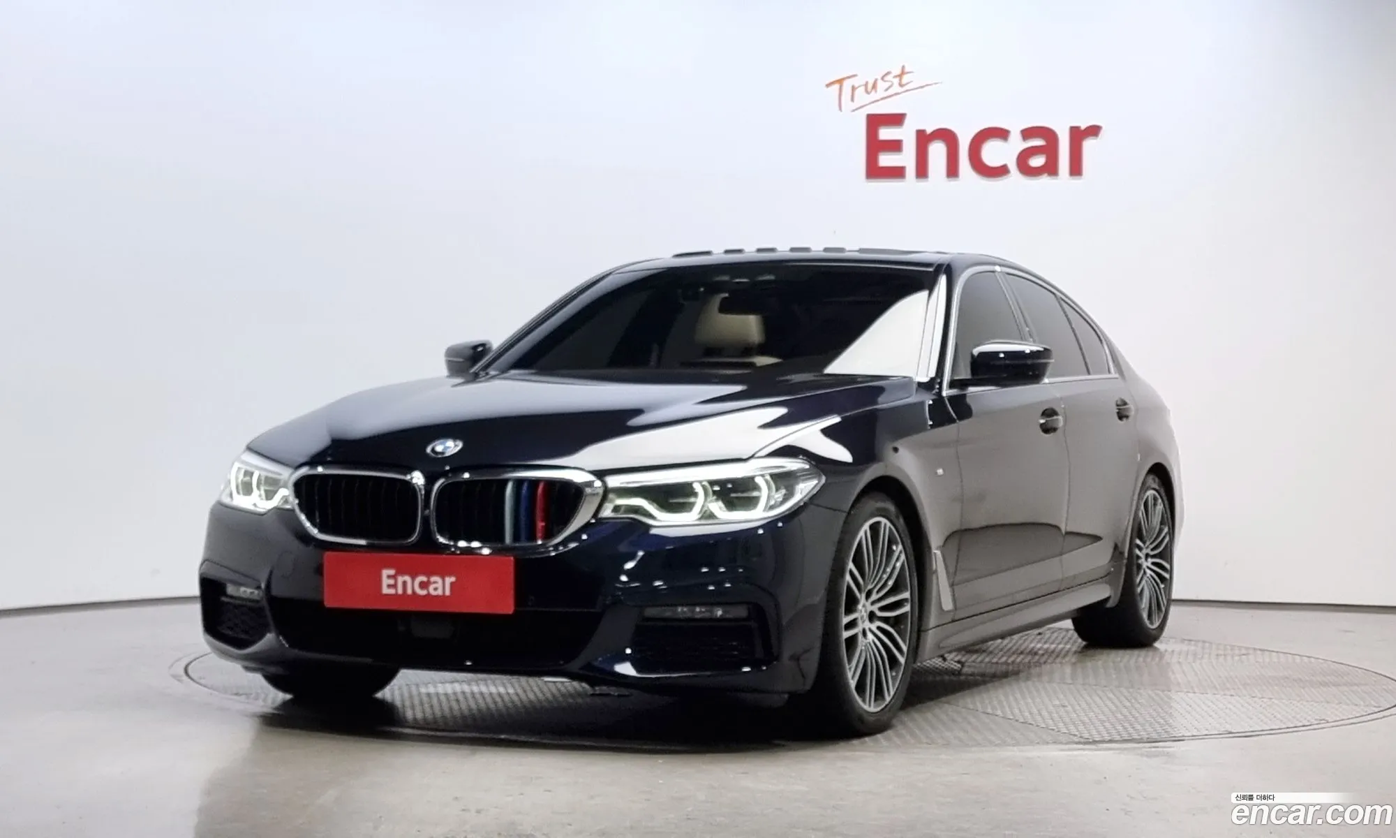 BMW 5 Series G30 530I xDrive M Sport Plus - фотография 2708542