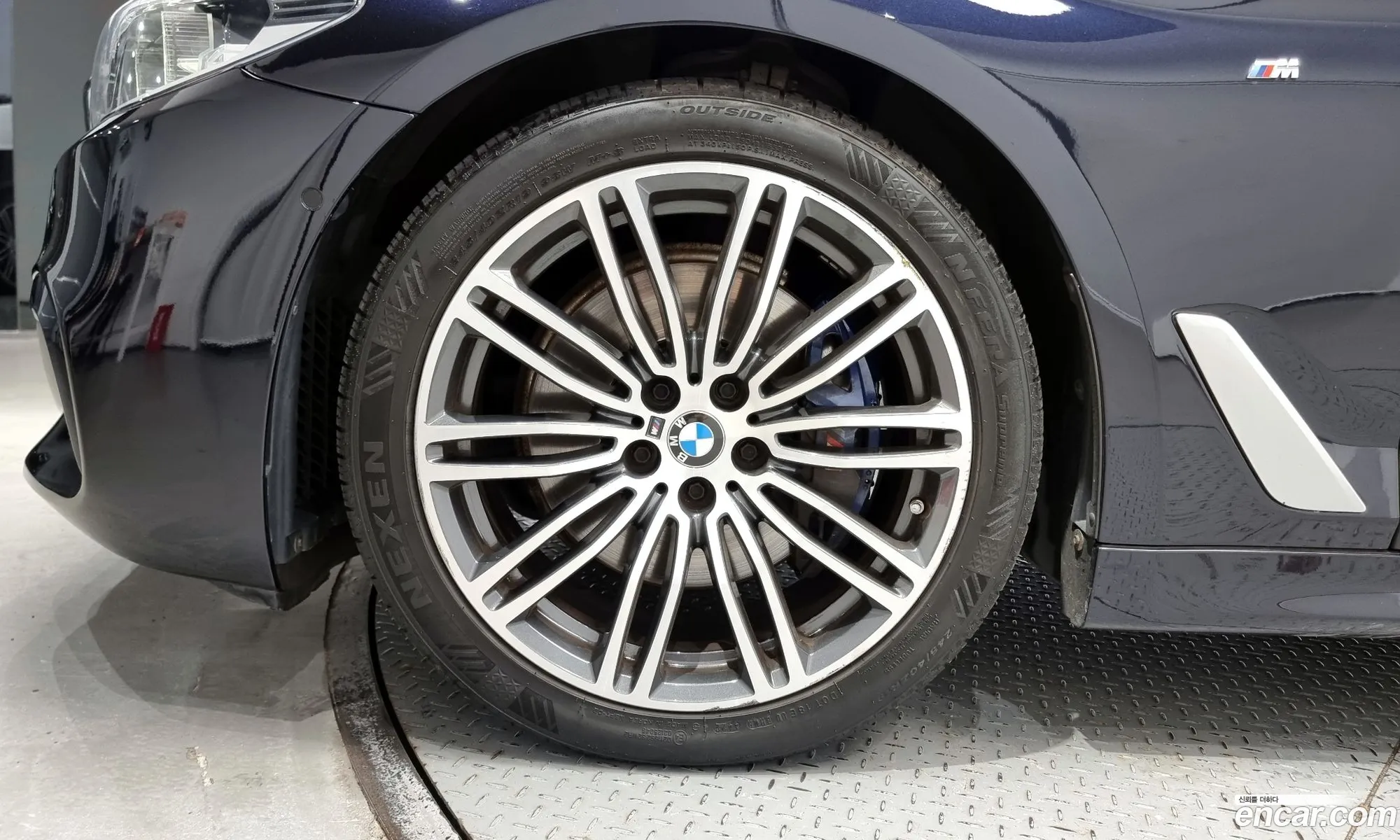 BMW 5 Series G30 530I xDrive M Sport Plus - фотография 2708546
