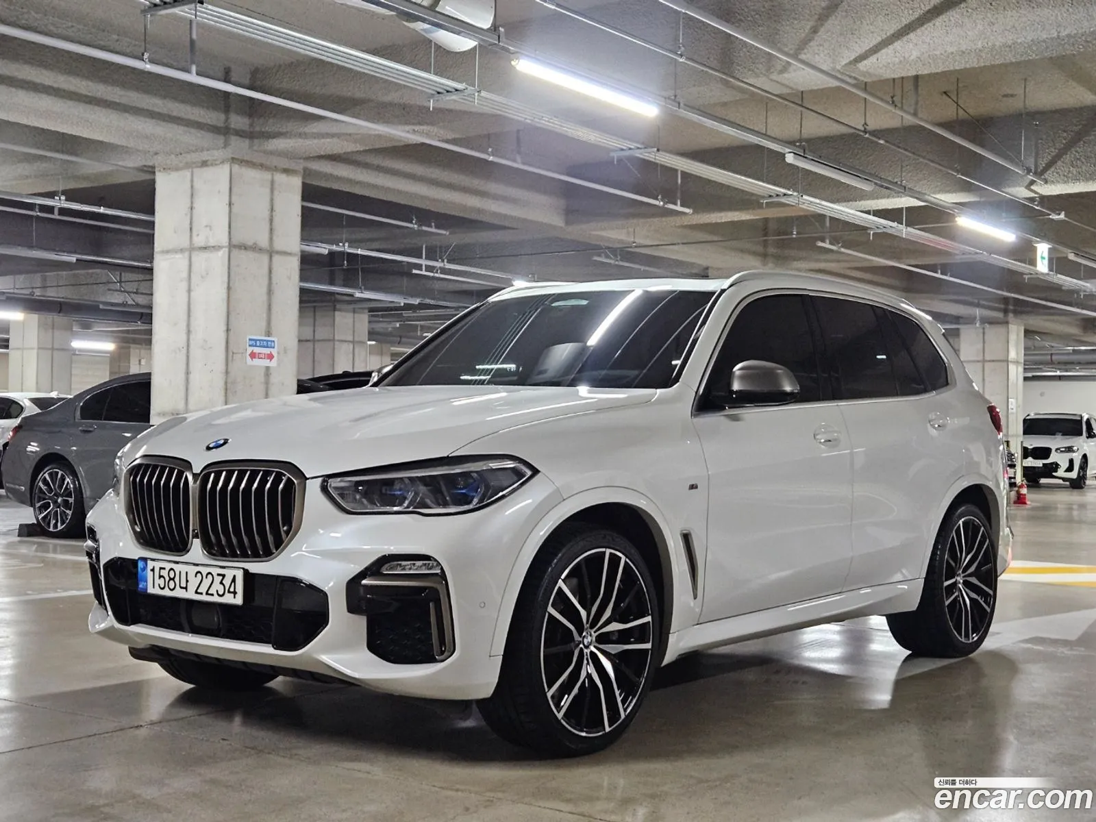 BMW X5 G05 M50I - фотография 2642063