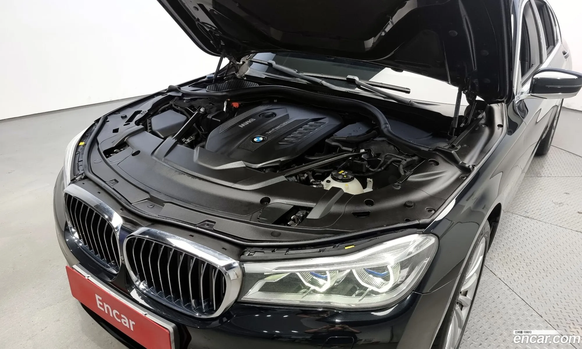 BMW 7 Series G11 730D xDrive - фотография 2397039