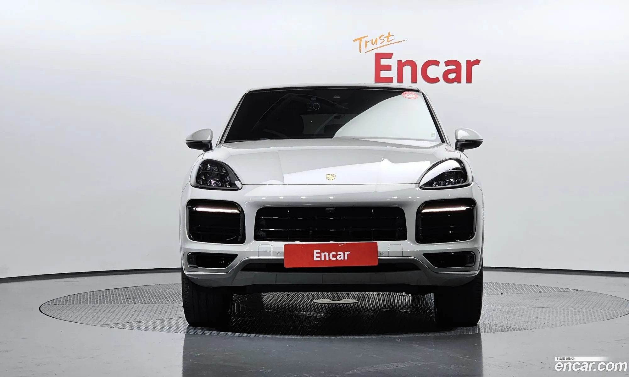 Porsche Cayenne Po536 30 E-Hybrid - фотография 1039435