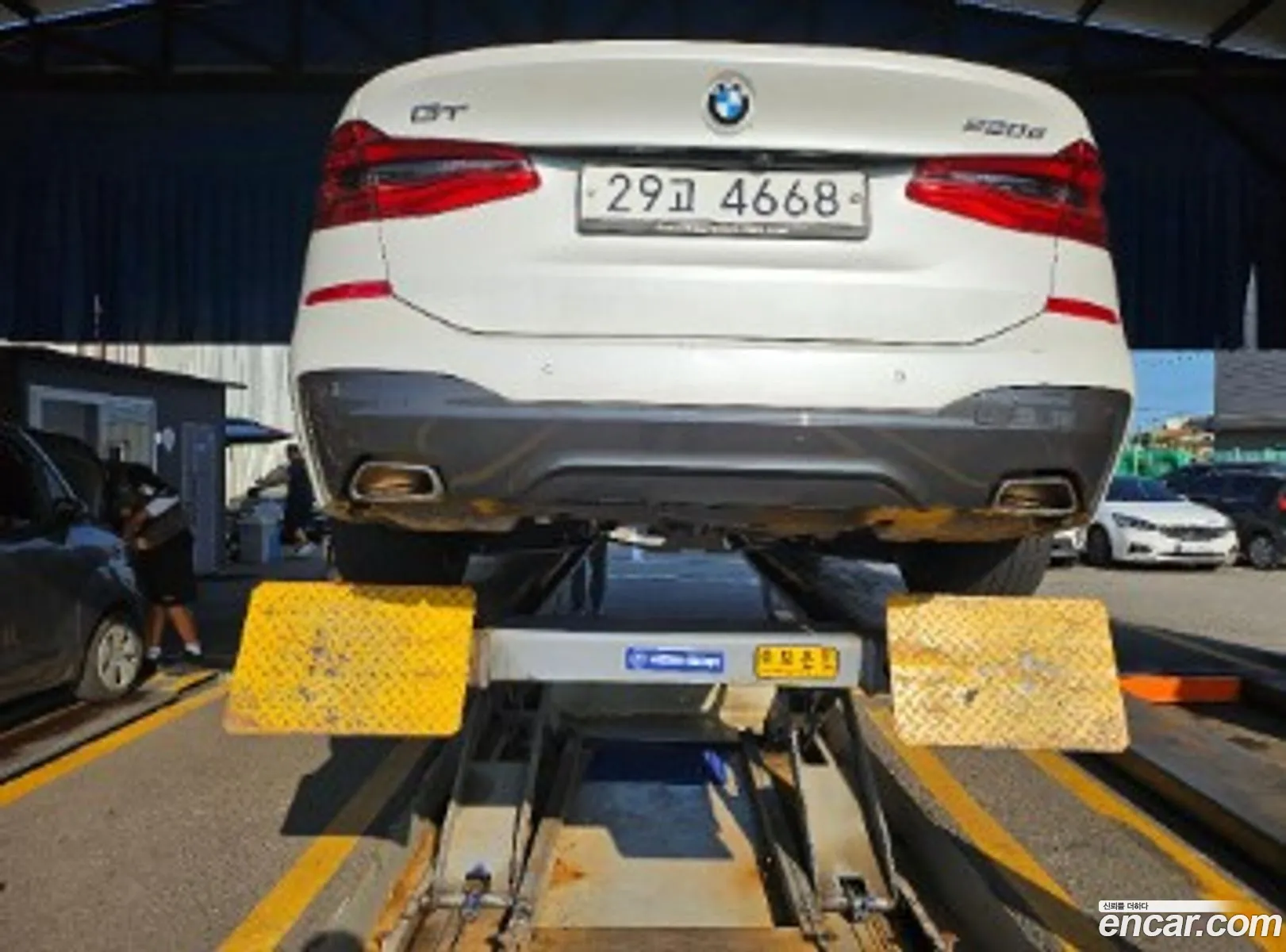 BMW 6 Series Gt G32 620D M Sports - фотография 2642036