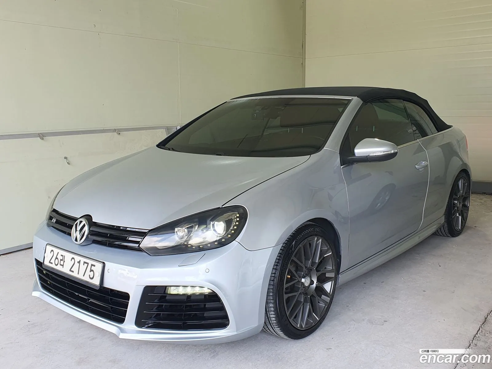 Volkswagen Golf 6Th Generation 20 Tdi Cabriolet - фотография 12874067