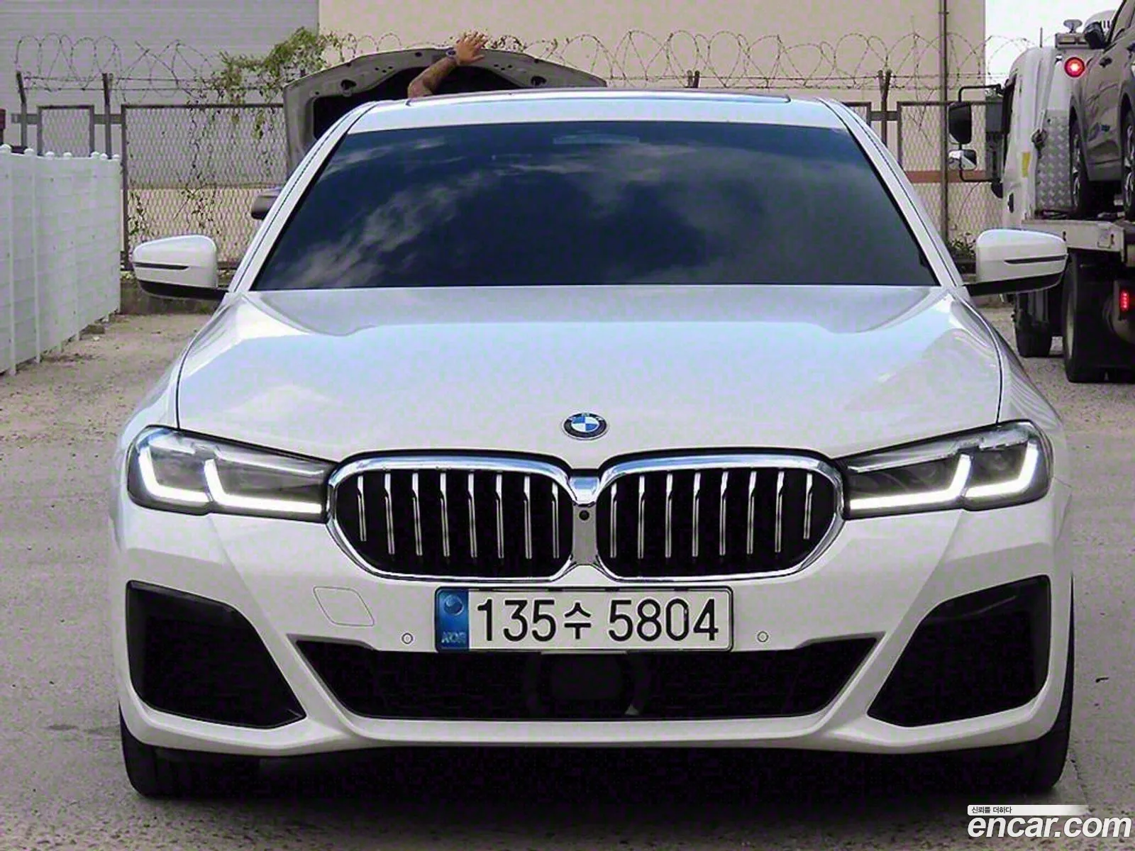 BMW 5 Series G30 530I M Sports - фотография 12048750
