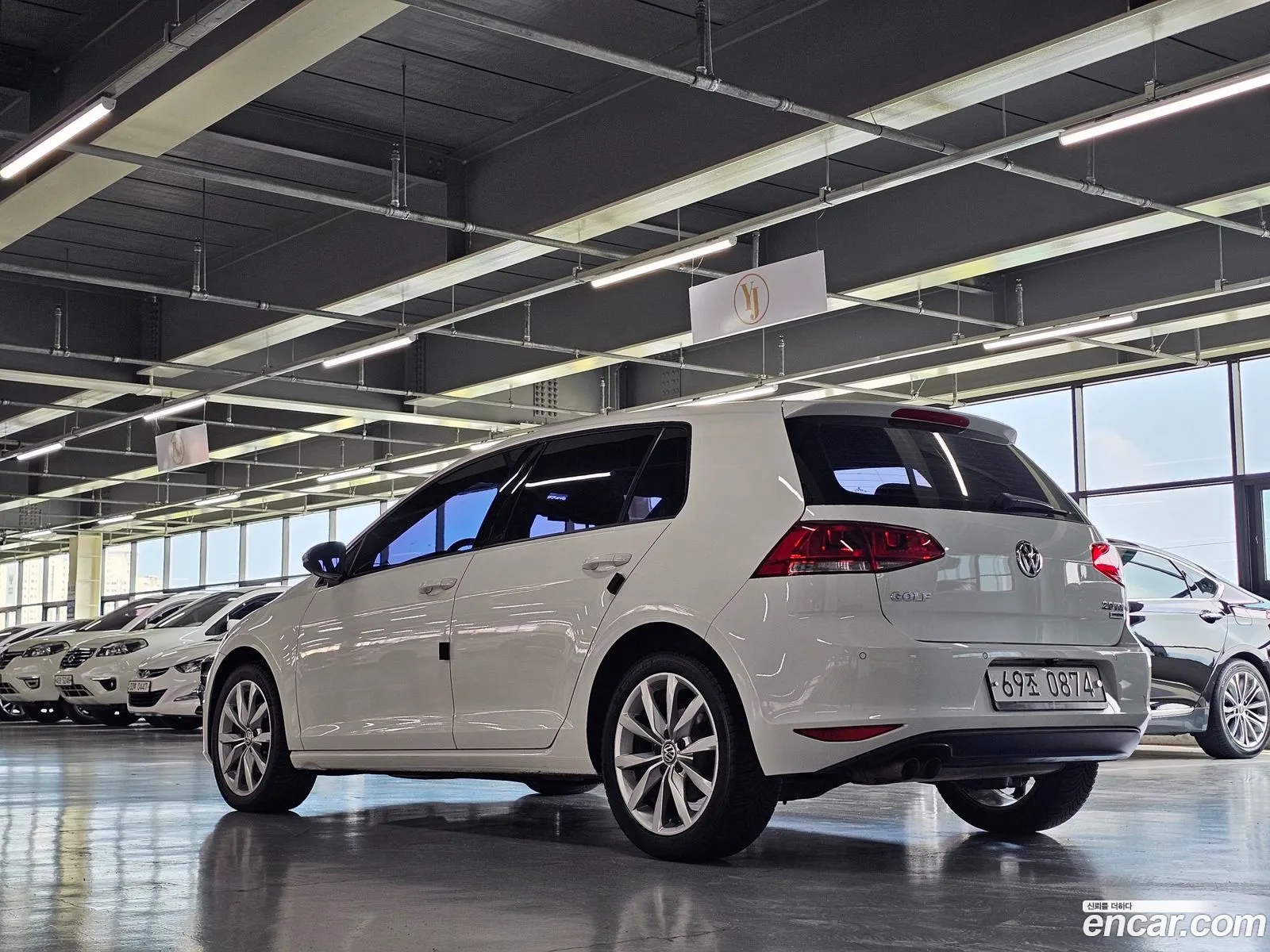 Volkswagen Golf 7Th Generation 20 Tdi - фотография 12874040