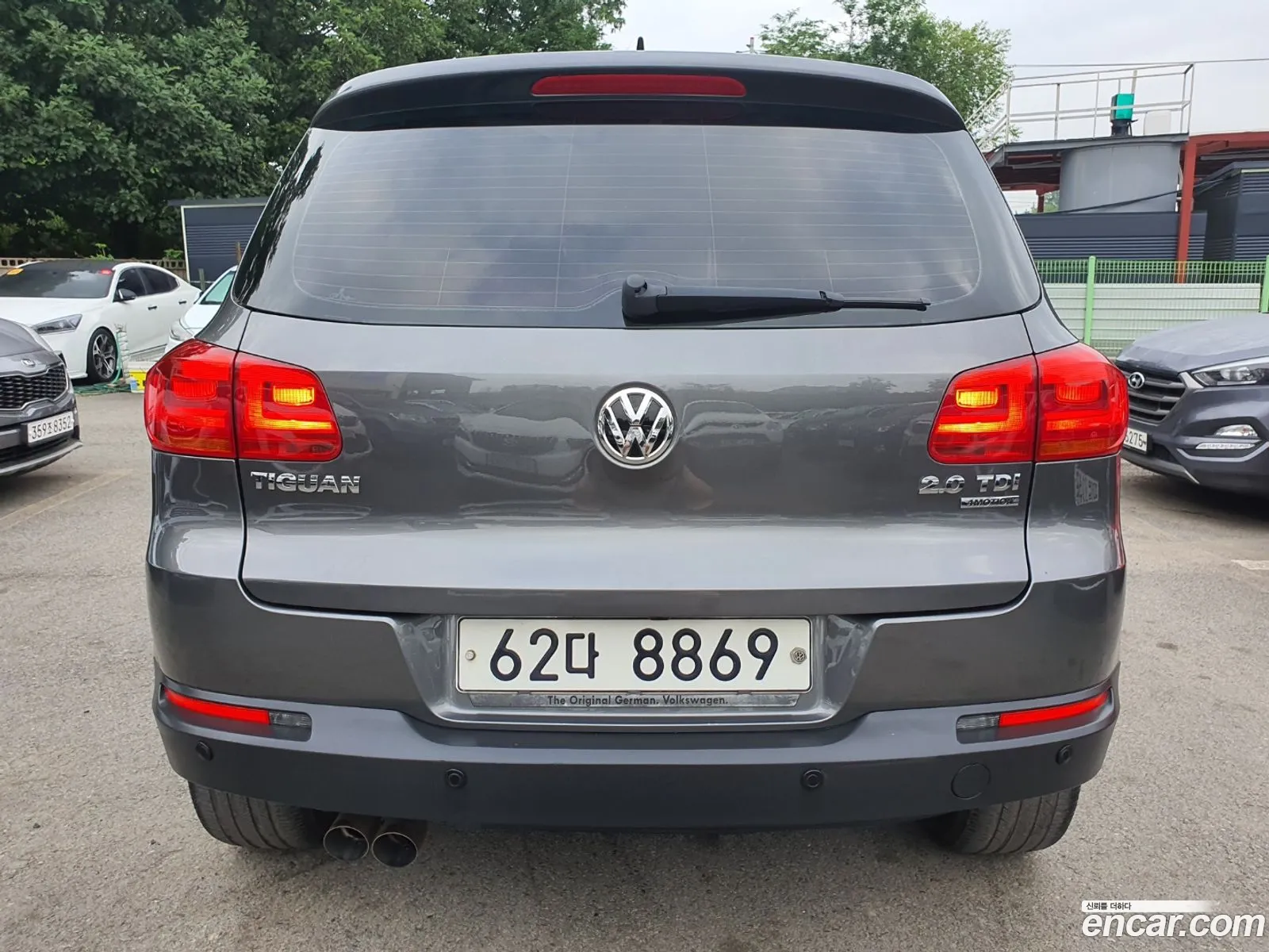 Volkswagen New Tiguan 20 Tdi Premium 5N - фотография 12813448