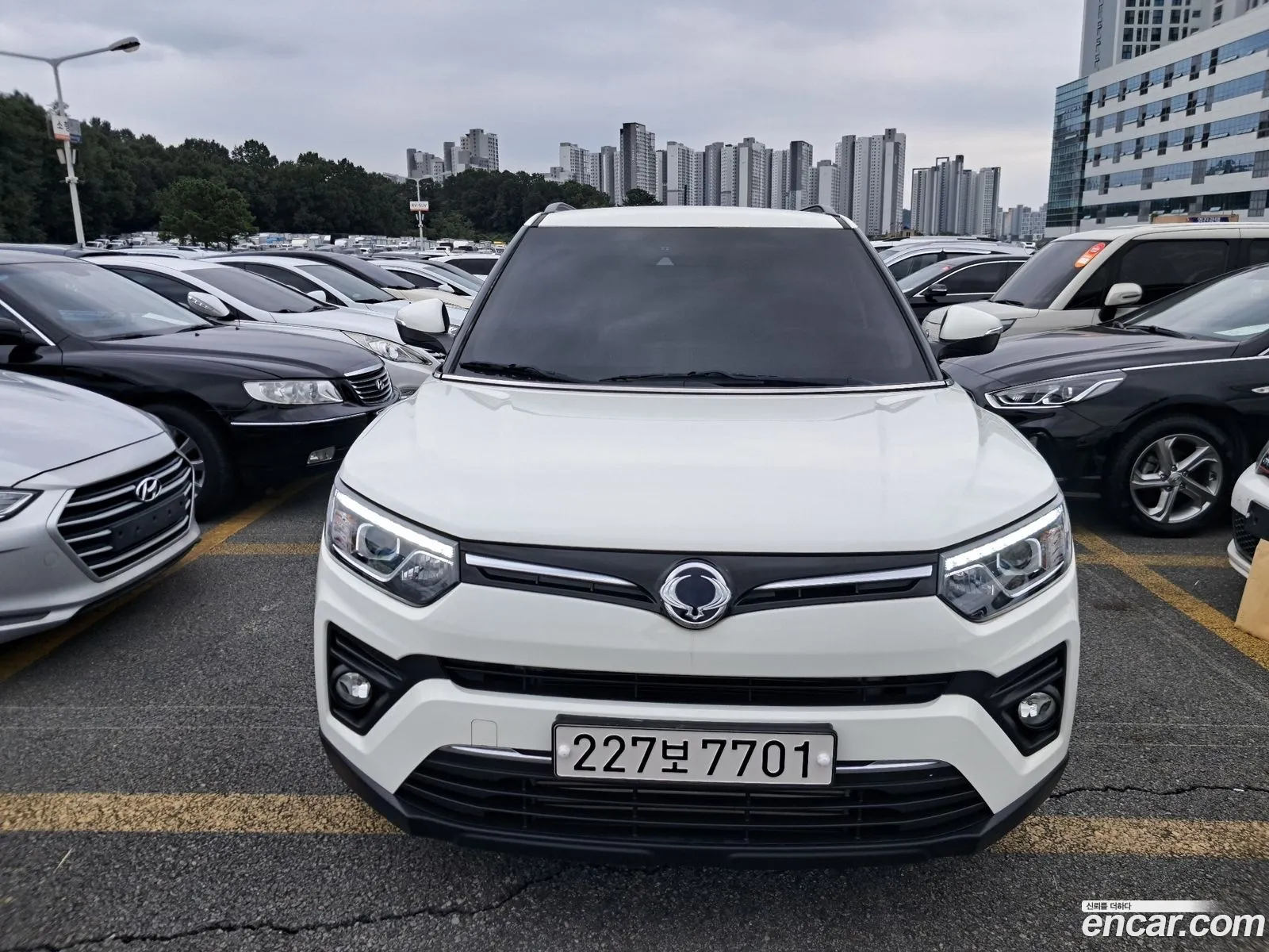 Kg Mobility Ssangyong Very New Tivoli Gasoline 15 2Wd V3 - фотография 4967514