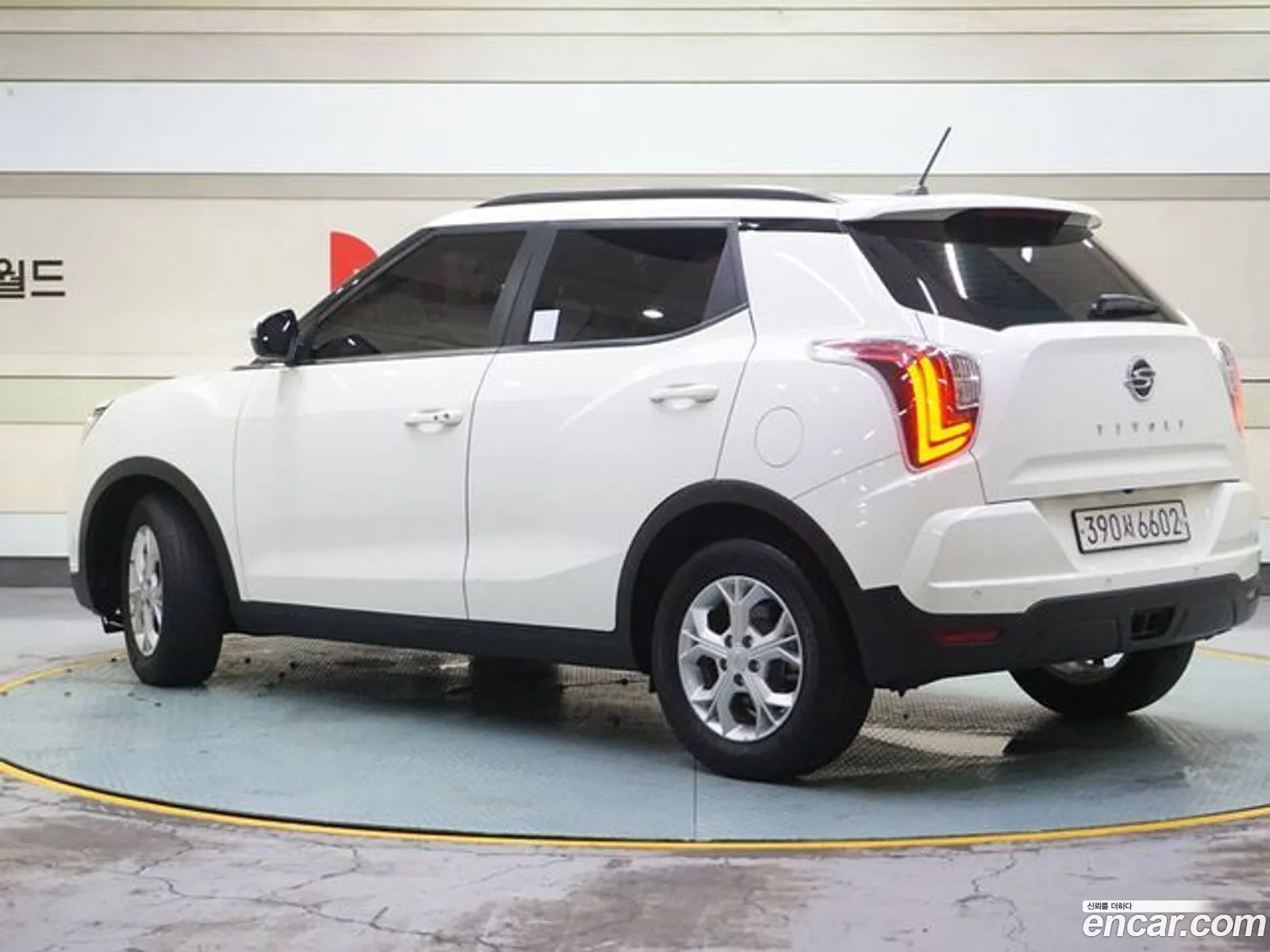 Kg Mobility Ssangyong Very New Tivoli Gasoline 15 2Wd V3 - фотография 4967503