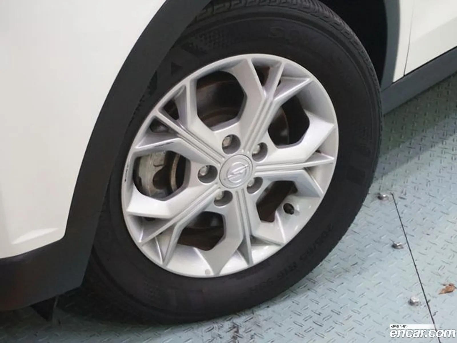 Kg Mobility Ssangyong Very New Tivoli Gasoline 15 2Wd V3 - фотография 4967506