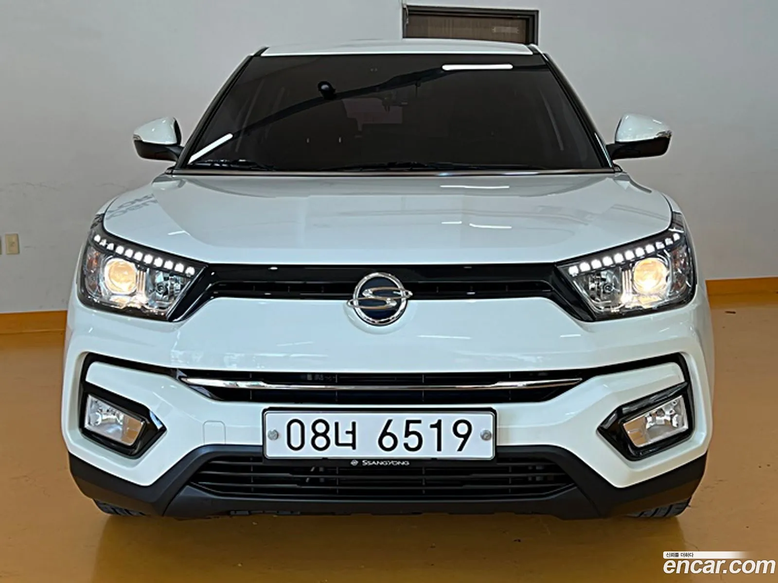 Kg Mobility Ssangyong Tivoli Vx 2Wd - фотография 4773492