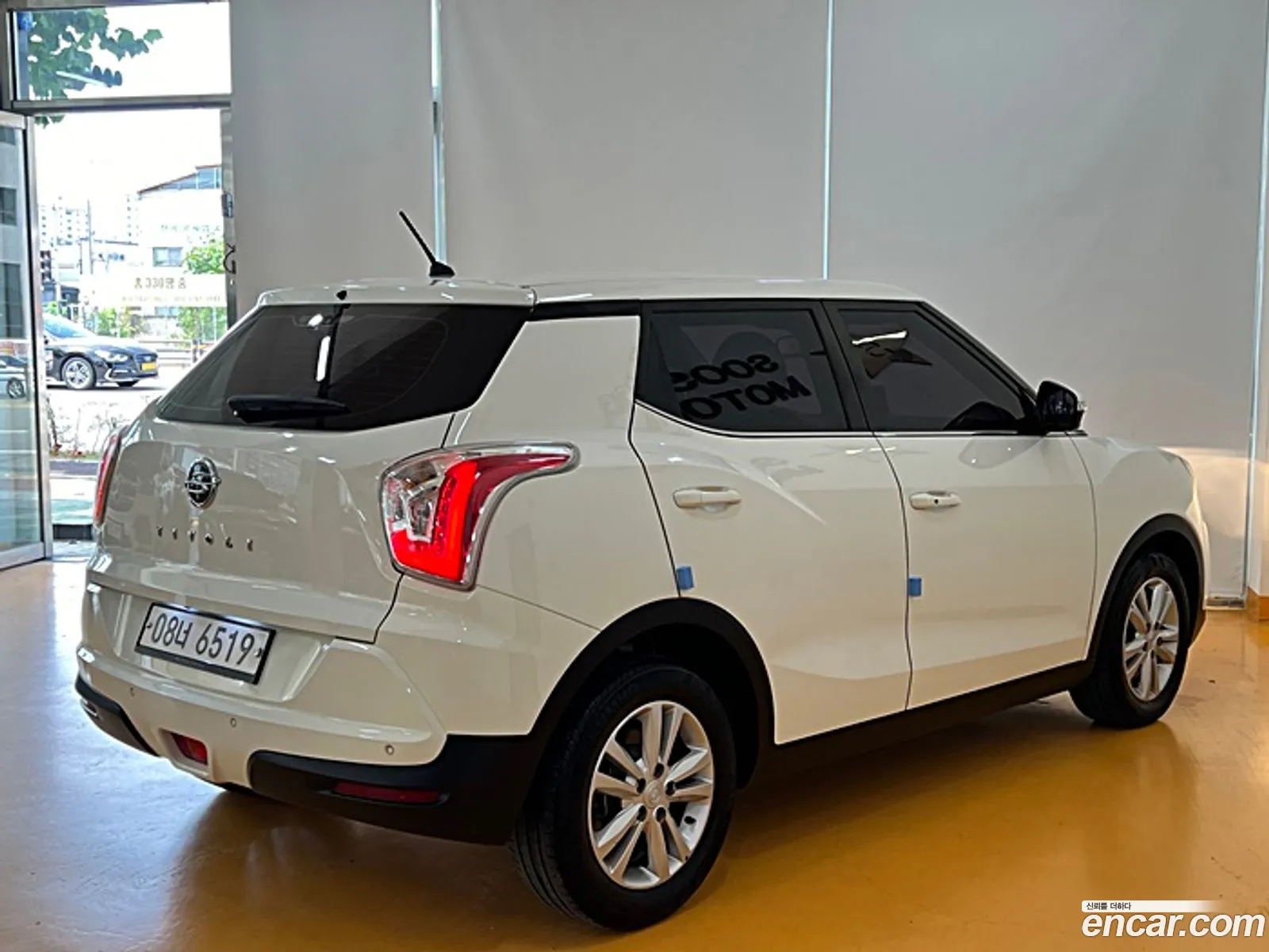 Kg Mobility Ssangyong Tivoli Vx 2Wd - фотография 4773493