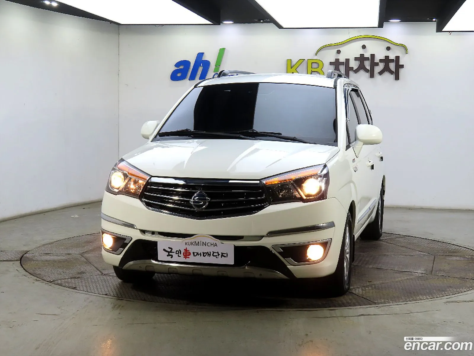 Kg Mobility Ssangyong Korando Turismo 4Wd Tx 9-Seater - фотография 4967468