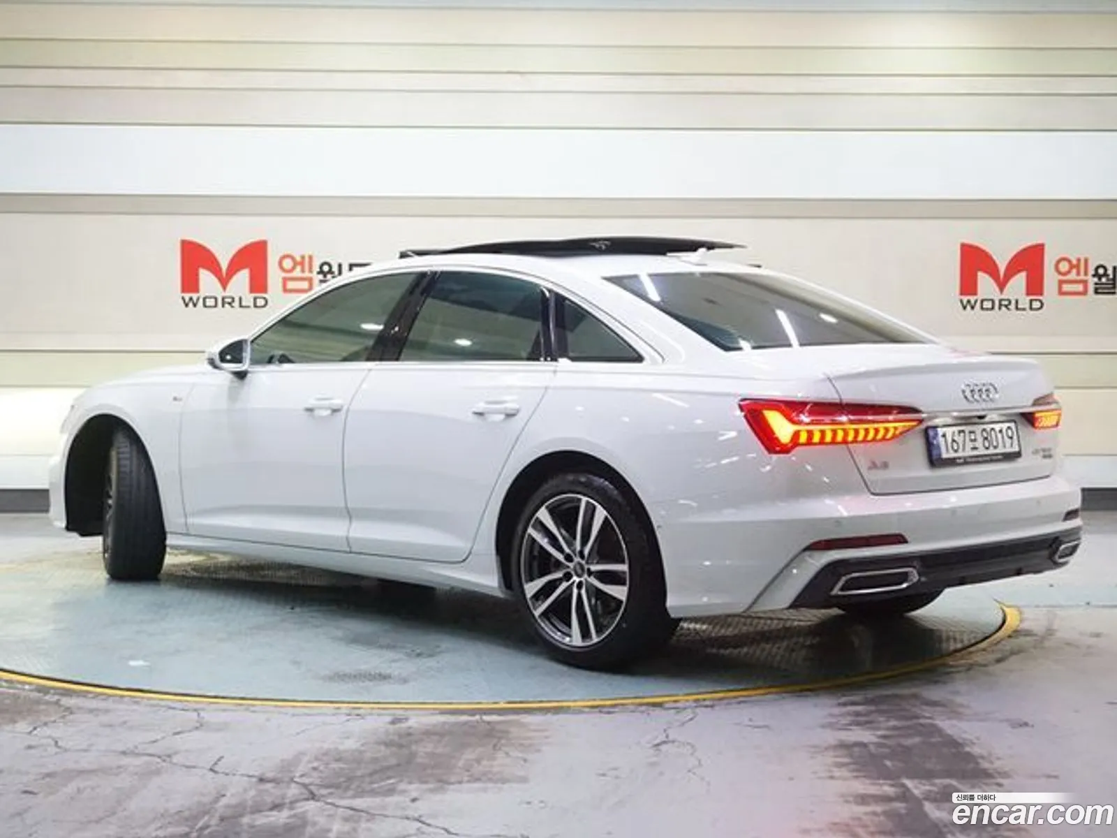 Audi A6 C8 45 Tfsi Quattro Premium - фотография 1610532