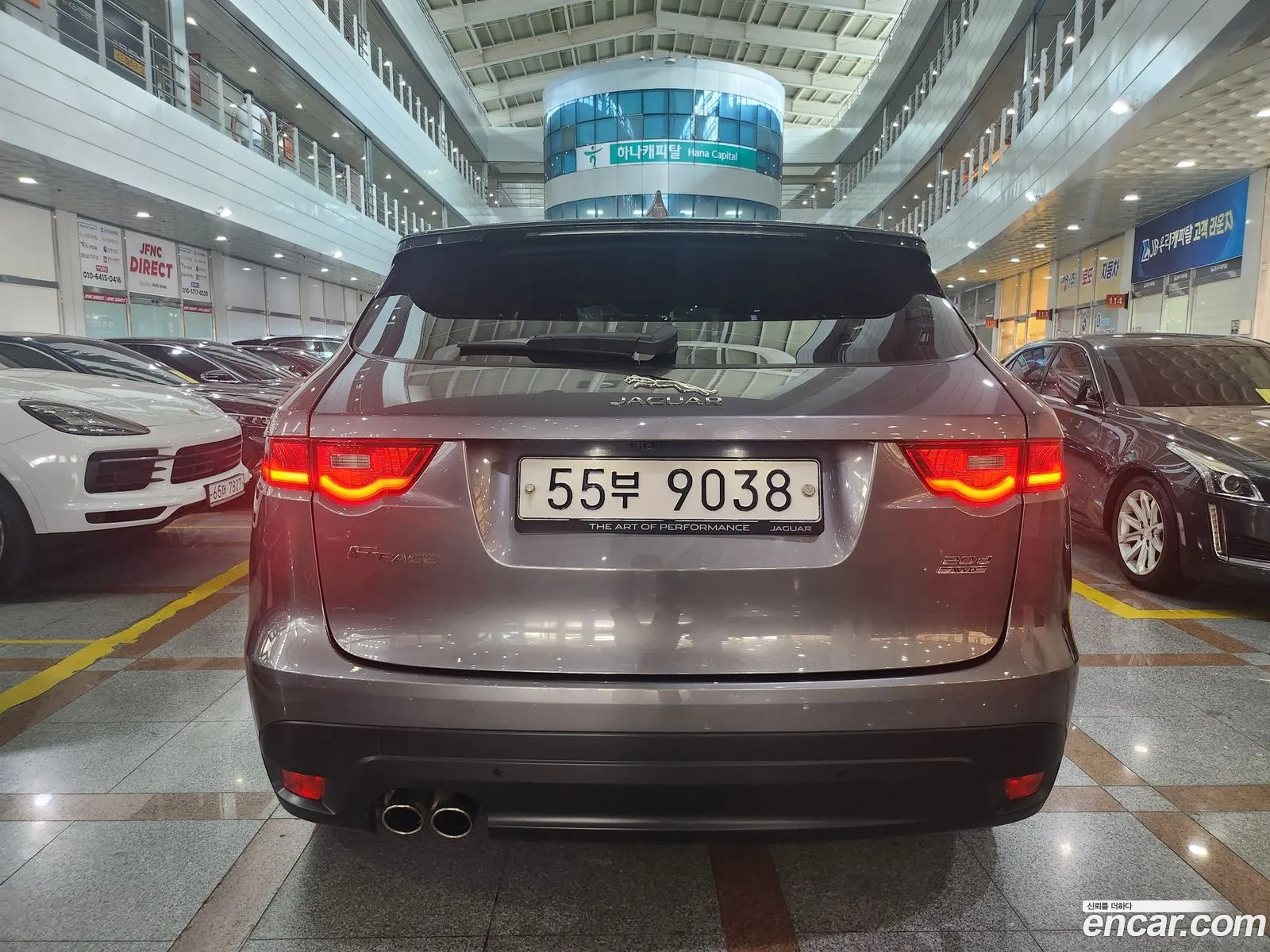 Jaguar F-Pace 20D Portfolio - фотография 4196714
