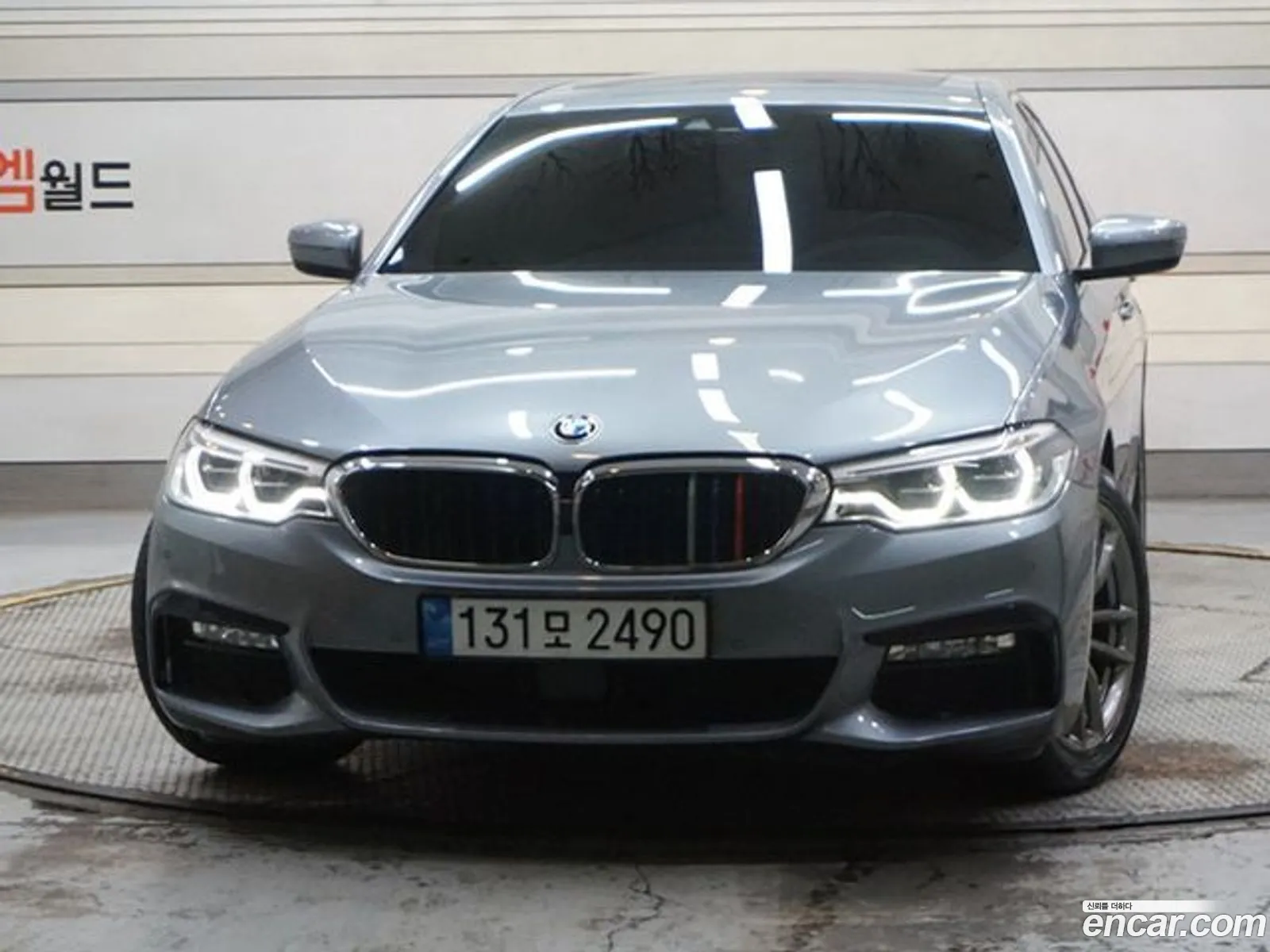 BMW 5 Series G30 520D xDrive M Sports - фотография 2644577