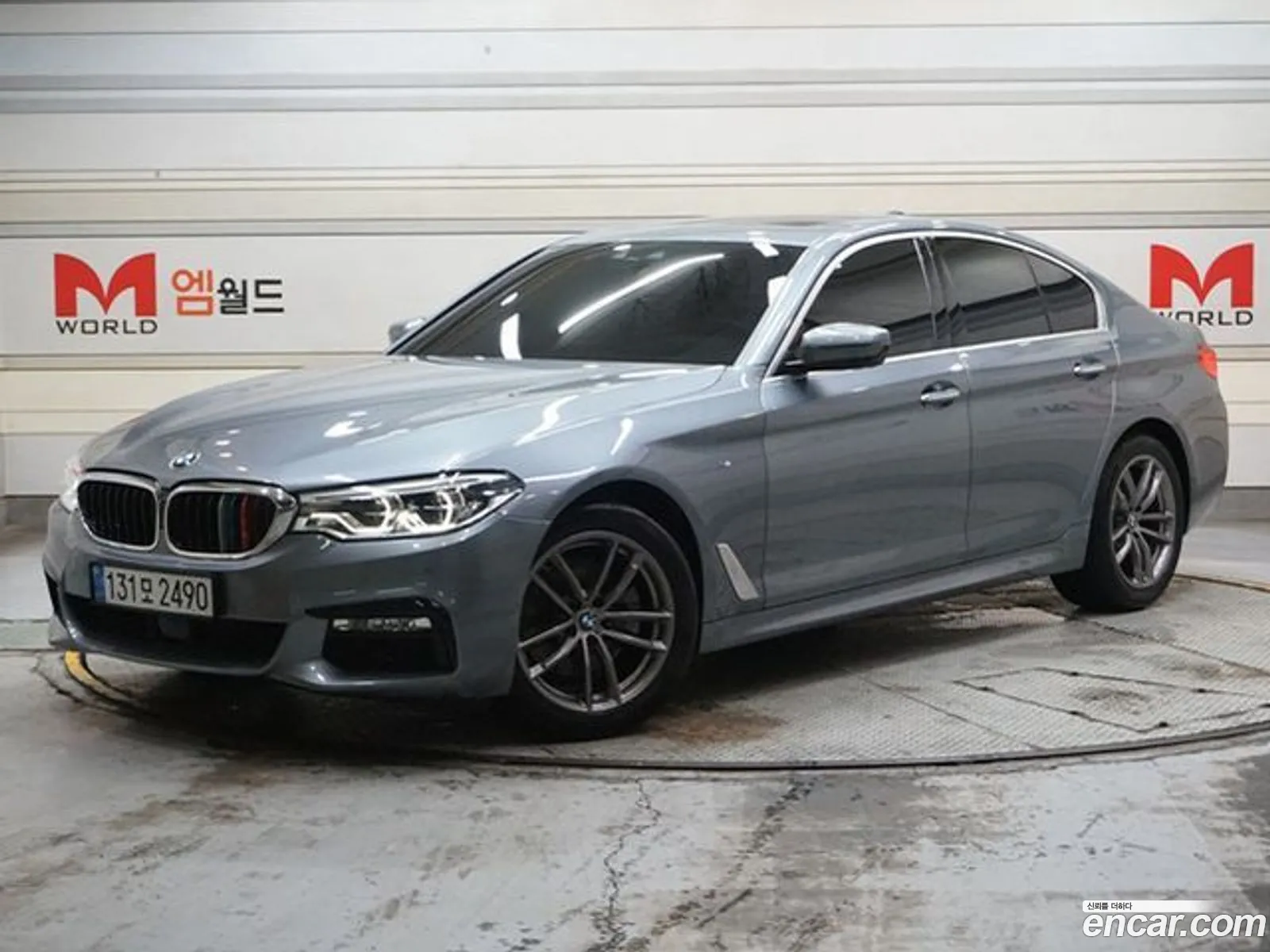 BMW 5 Series G30 520D xDrive M Sports - фотография 2644579
