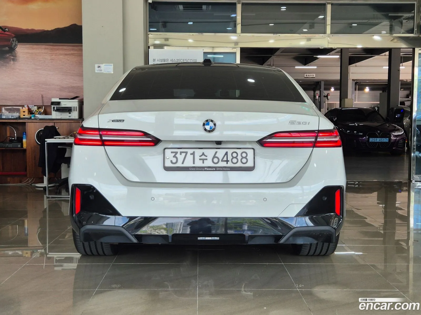 BMW 5 Series G60 530I xDrive M Sports - фотография 2634569