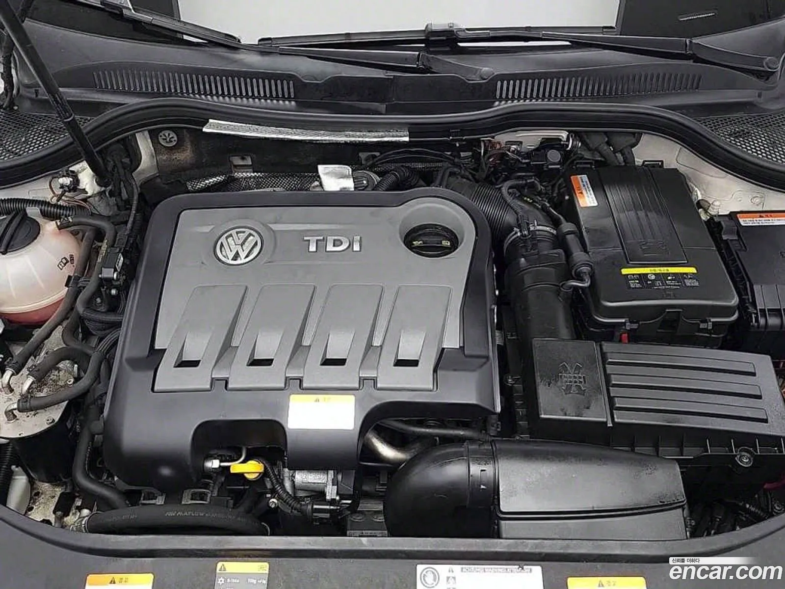 Volkswagen New Cc 20 Tdi Bluemotion - фотография 12813424