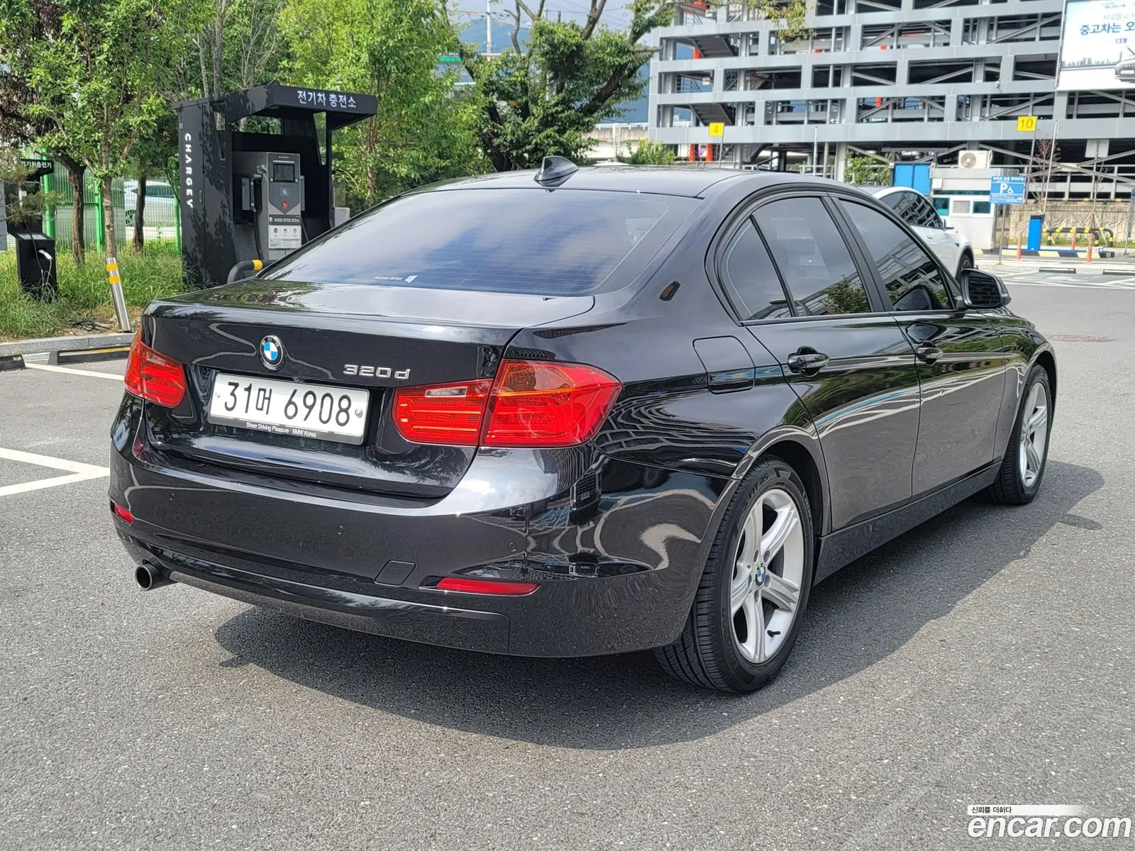BMW 3 Series F30 320D - фотография 2625930