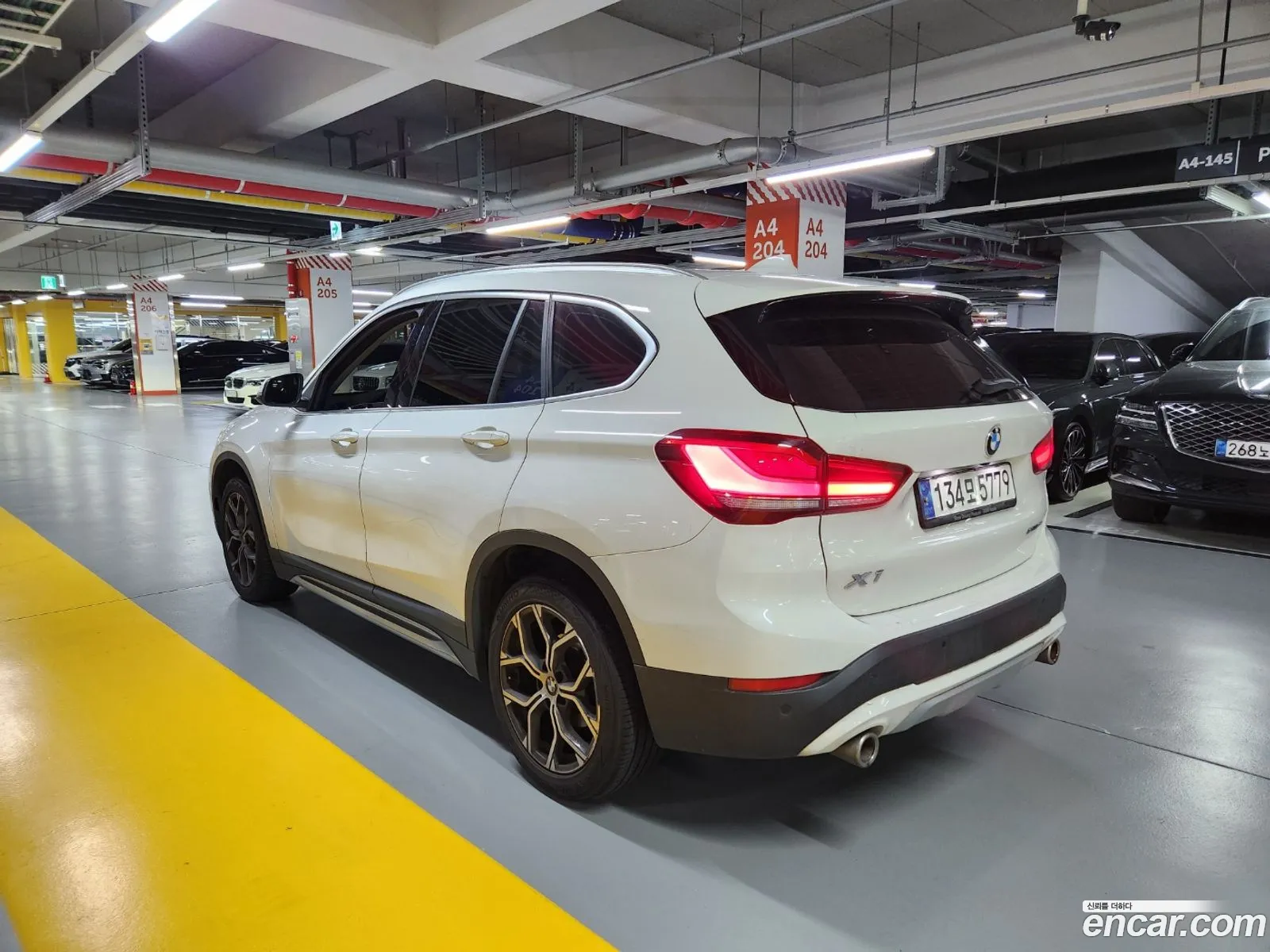 BMW X1 F48 xDrive 18D Xline - фотография 12048693