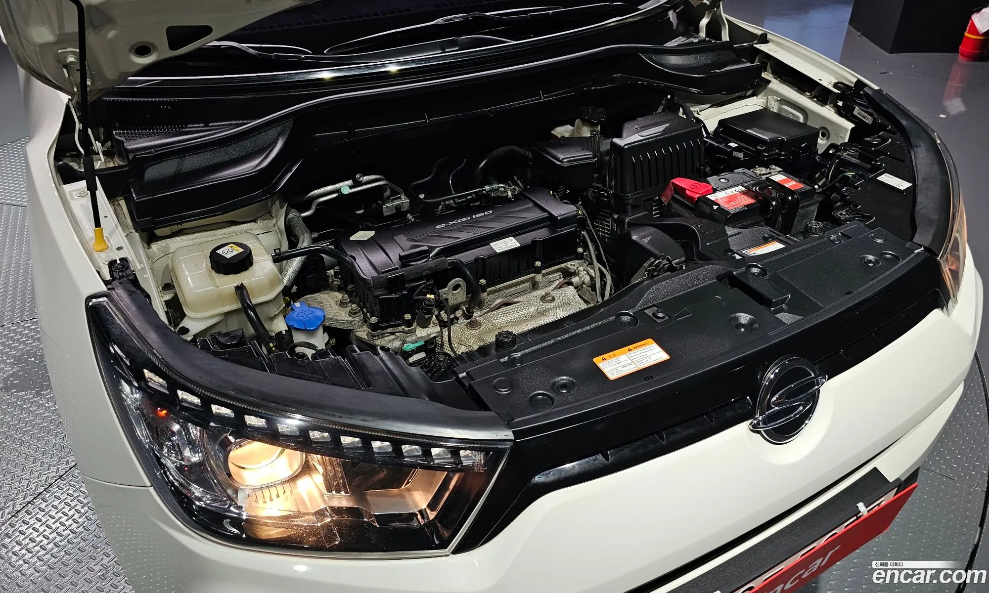 Kg Mobility Ssangyong Tivoli Armor Vx 2Wd - фотография 4663978