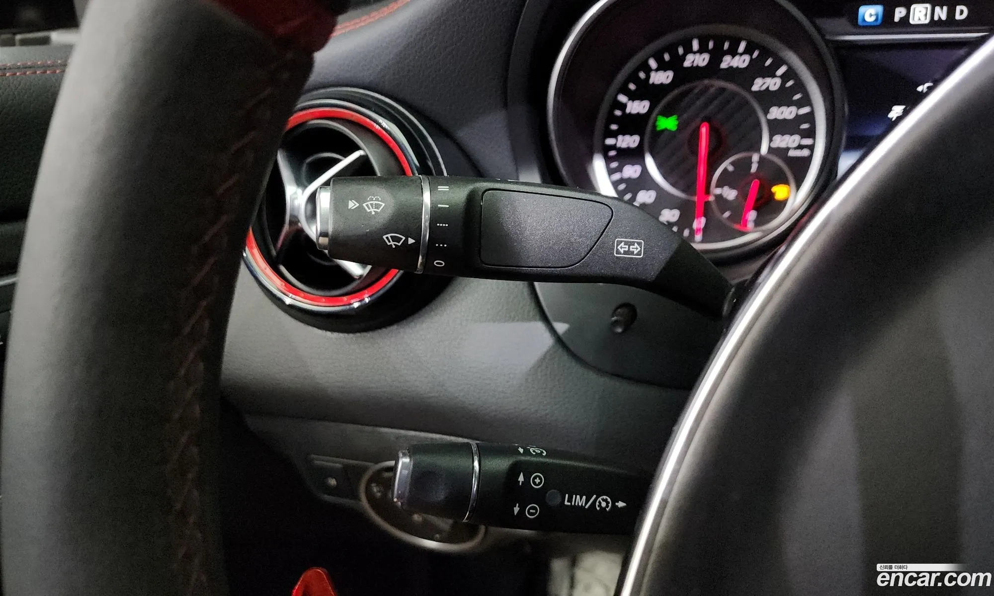 Cla-Class C117Cla45 Amg 4Matic - фотография 8327938