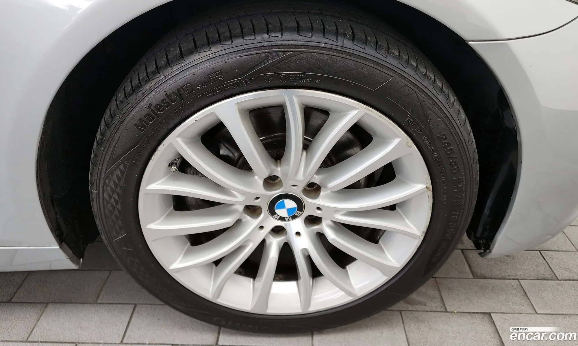BMW 5 Series F10 520D - фотография 98334