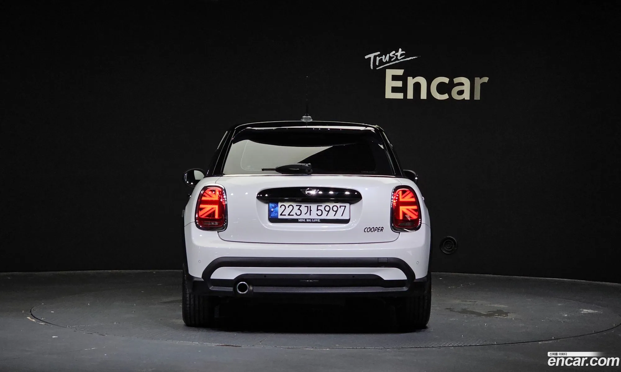 Mini Cooper 5-Door Classic 3Rd Generation - фотография 318422