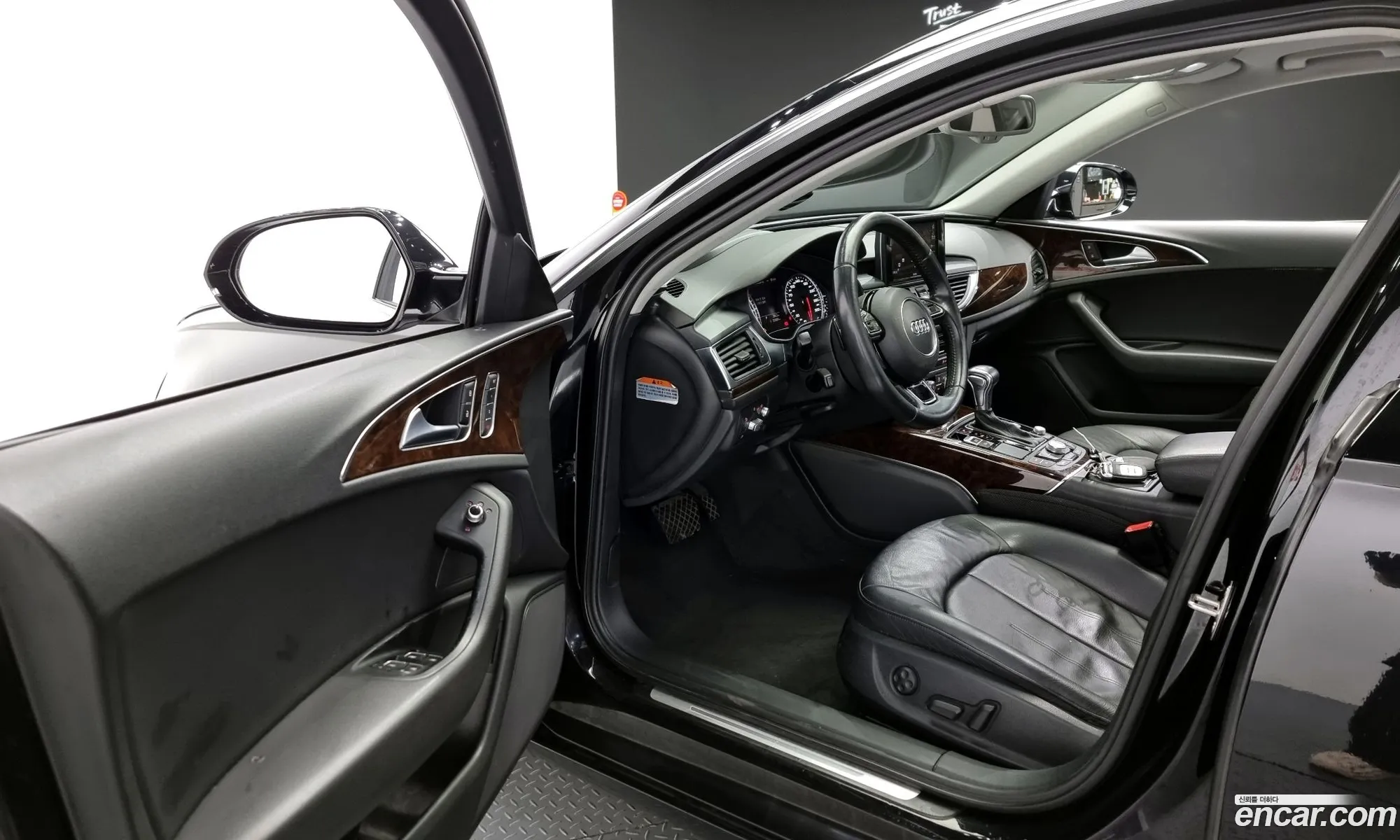 Korex Auto Trade - фотография 12682729