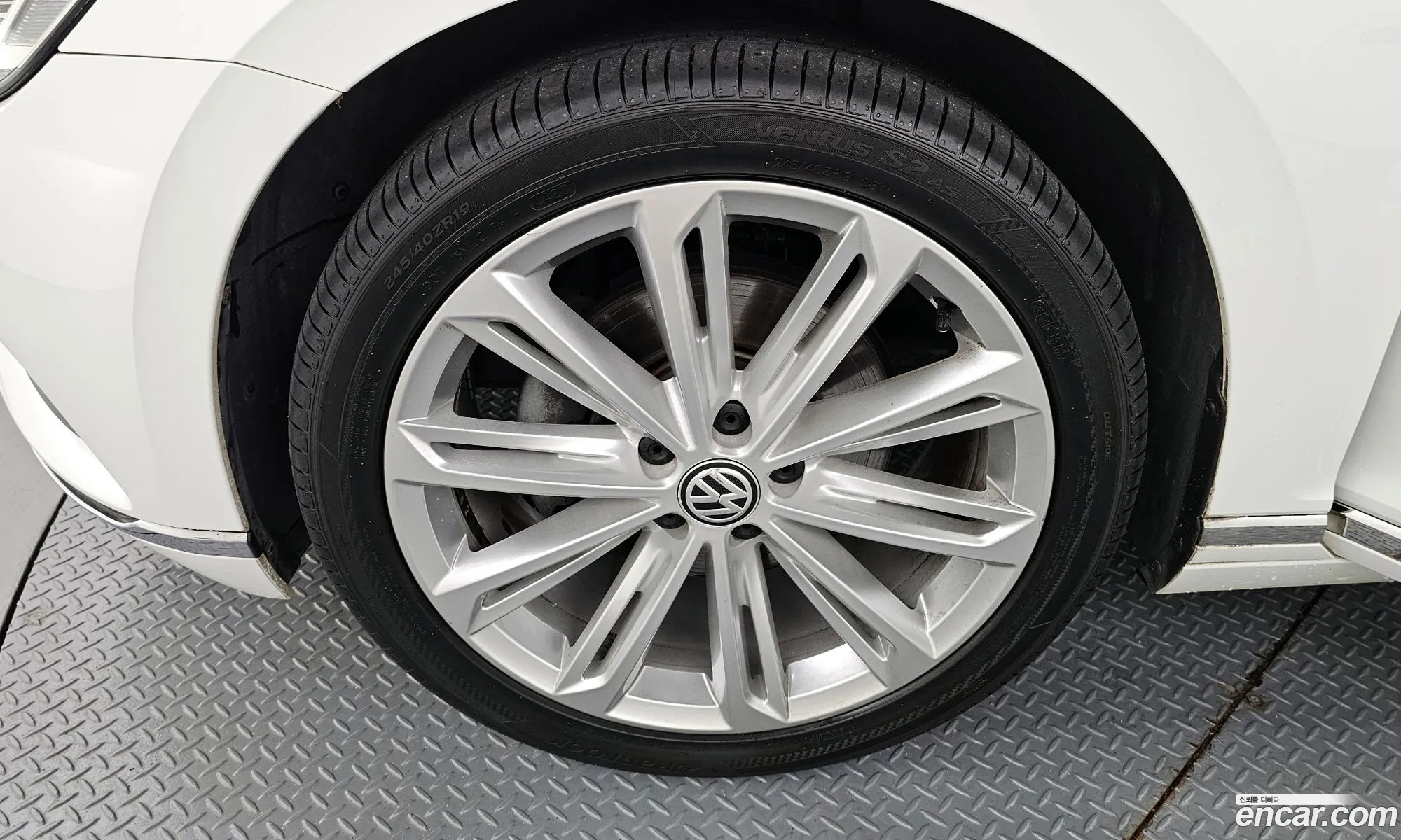 Volkswagen Passat Gt B8 20 Tdi 4Motion Prestige - фотография 12702675