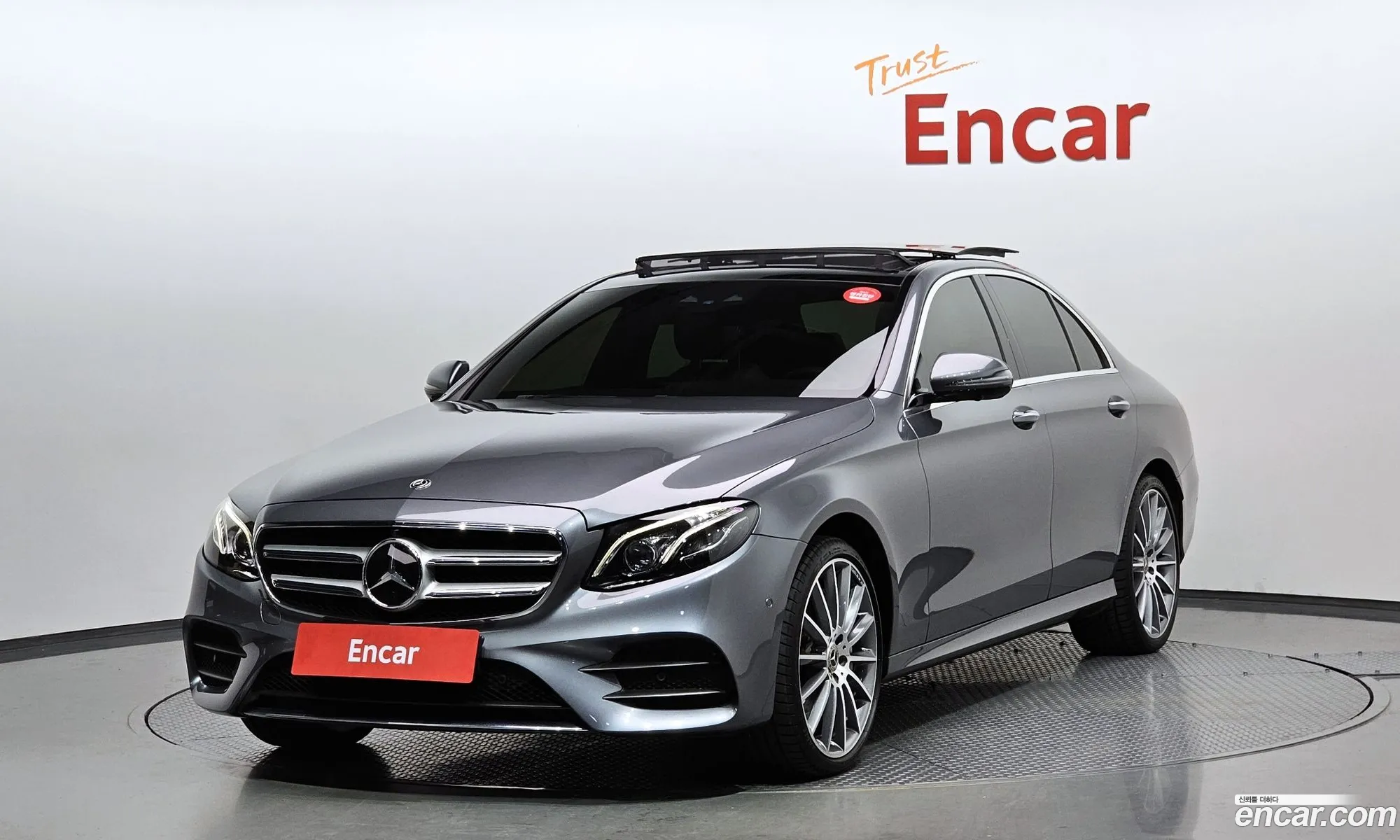 Mercedes E-Class W213 E350 4Matic Amg Line - фотография 12566259
